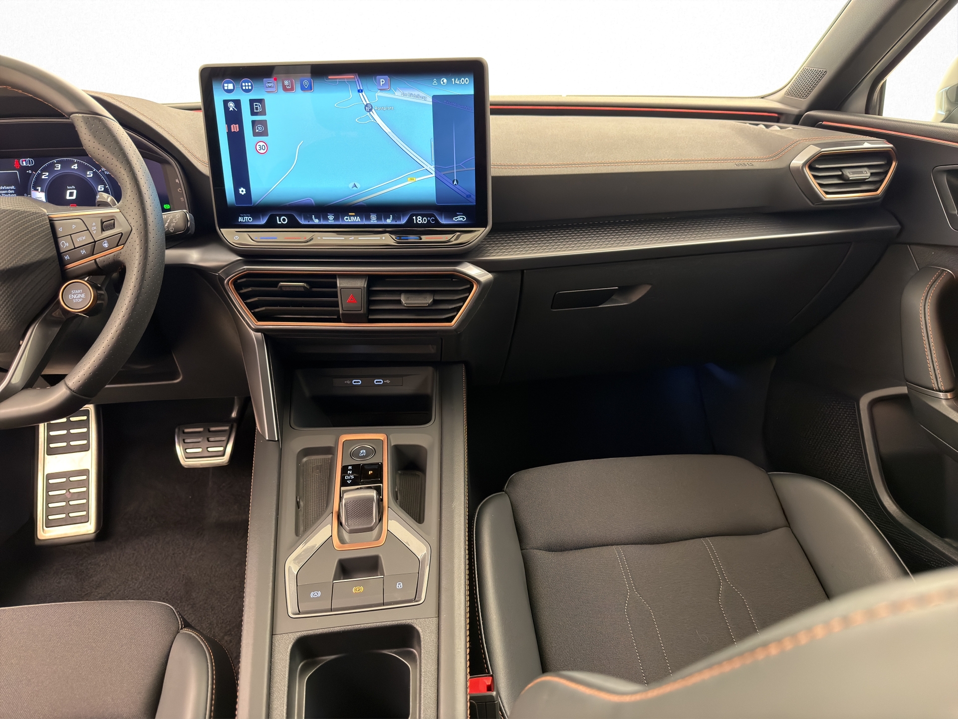 CUPRA Leon ST 1.5 eTSI DSG-image-9