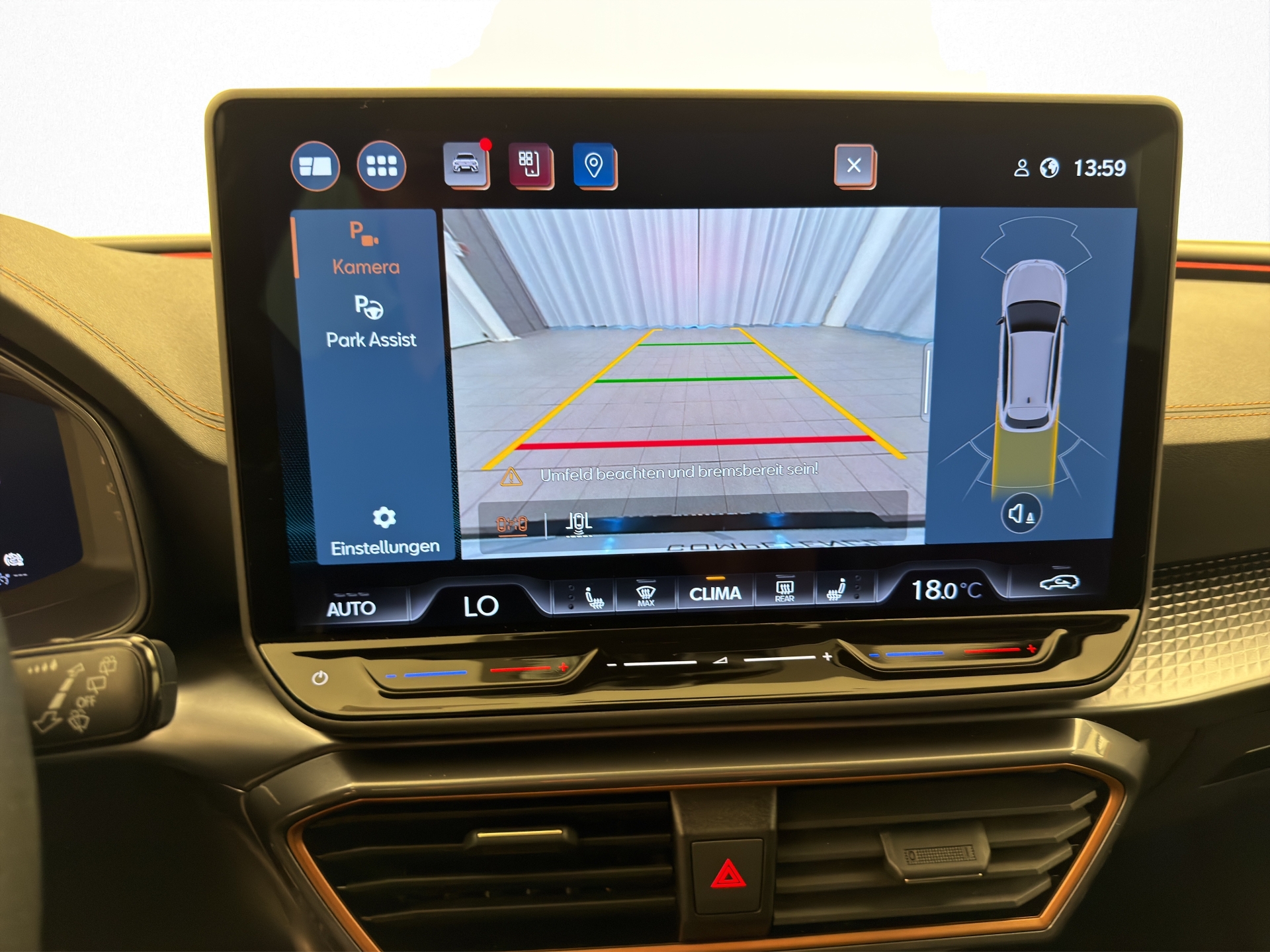 CUPRA Leon ST 1.5 eTSI DSG-image-10