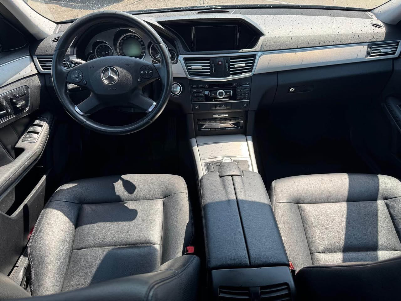 MERCEDES-BENZ E 350 CDI BlueEff. Avantgarde 4Matic 7G-Tronic-image-13