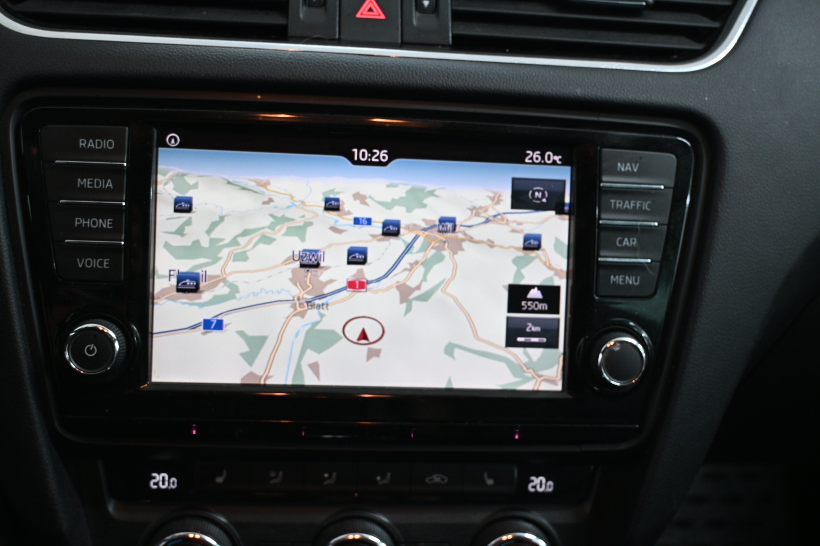 SKODA Octavia Combi 2.0 TDI RS 4x4 DSG-image-11