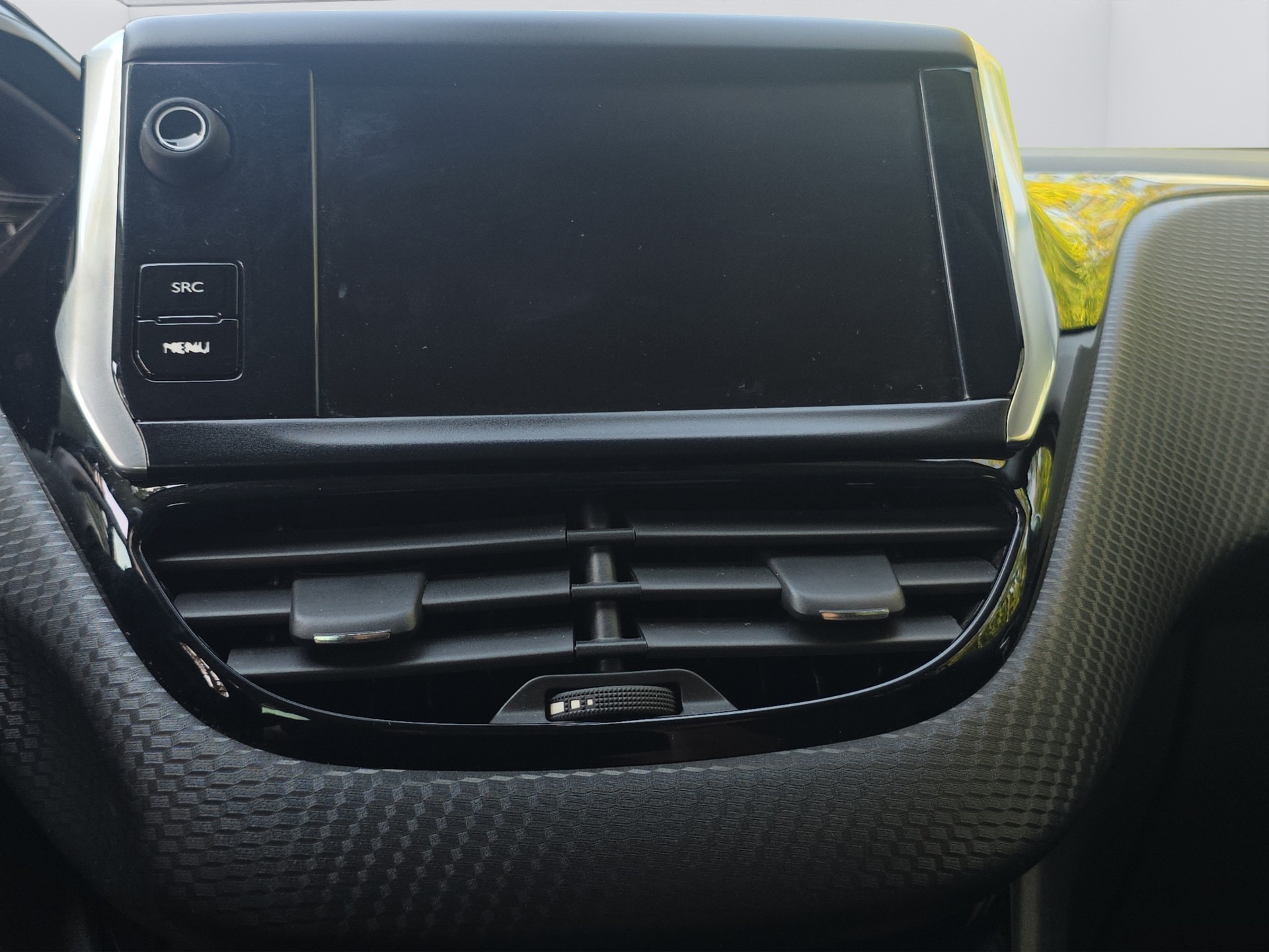 PEUGEOT 208 1.2 PureTech Allure EAT6-image-13