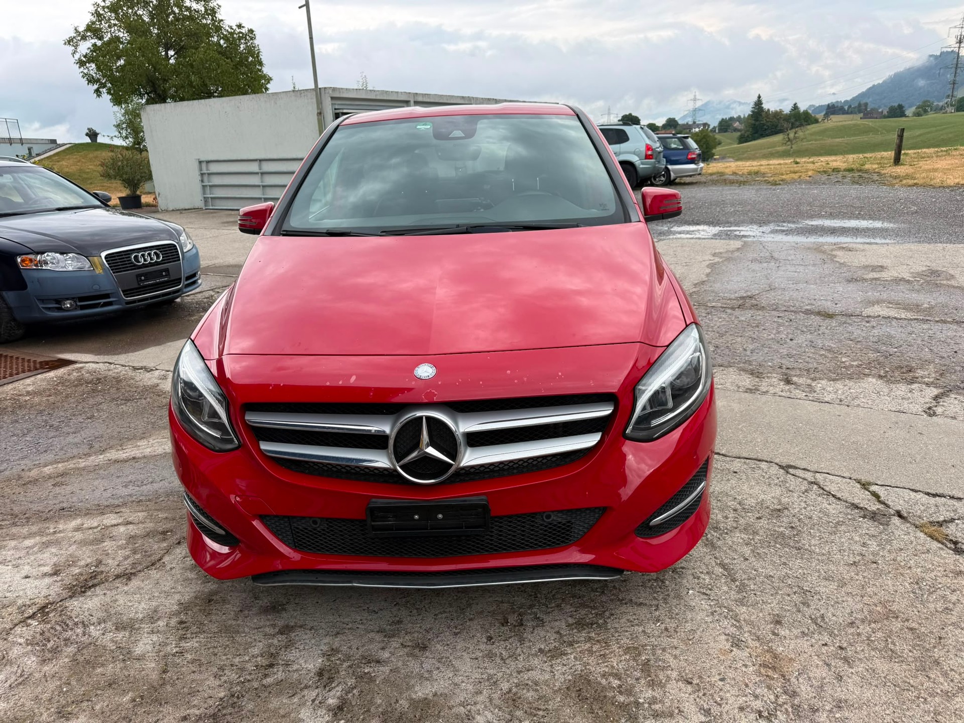 MERCEDES-BENZ B 180 Style 7G-DCT-image-0
