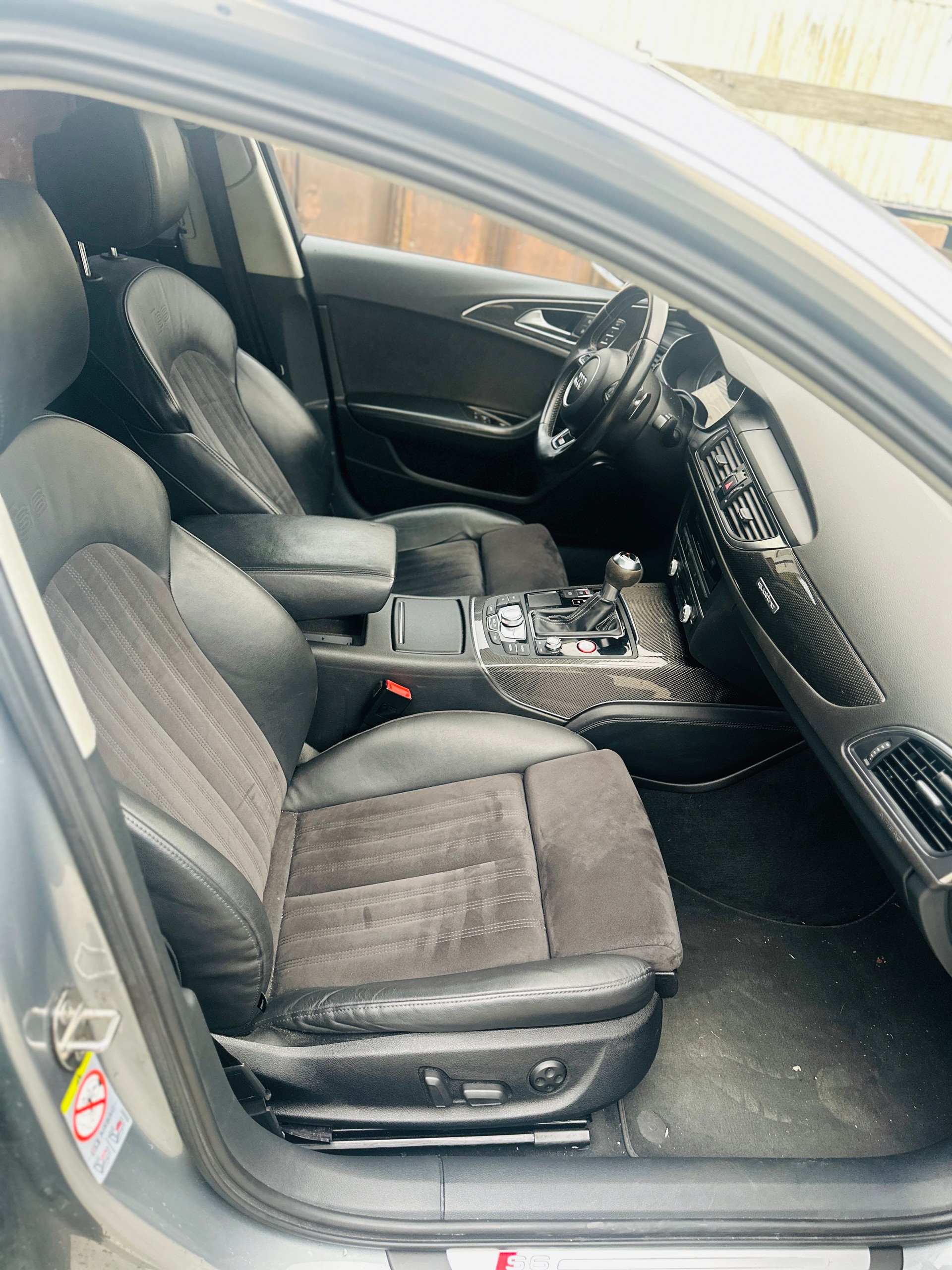 AUDI S6 Limousine 4.0 TFSI V8 quattro S-tronic-image-15