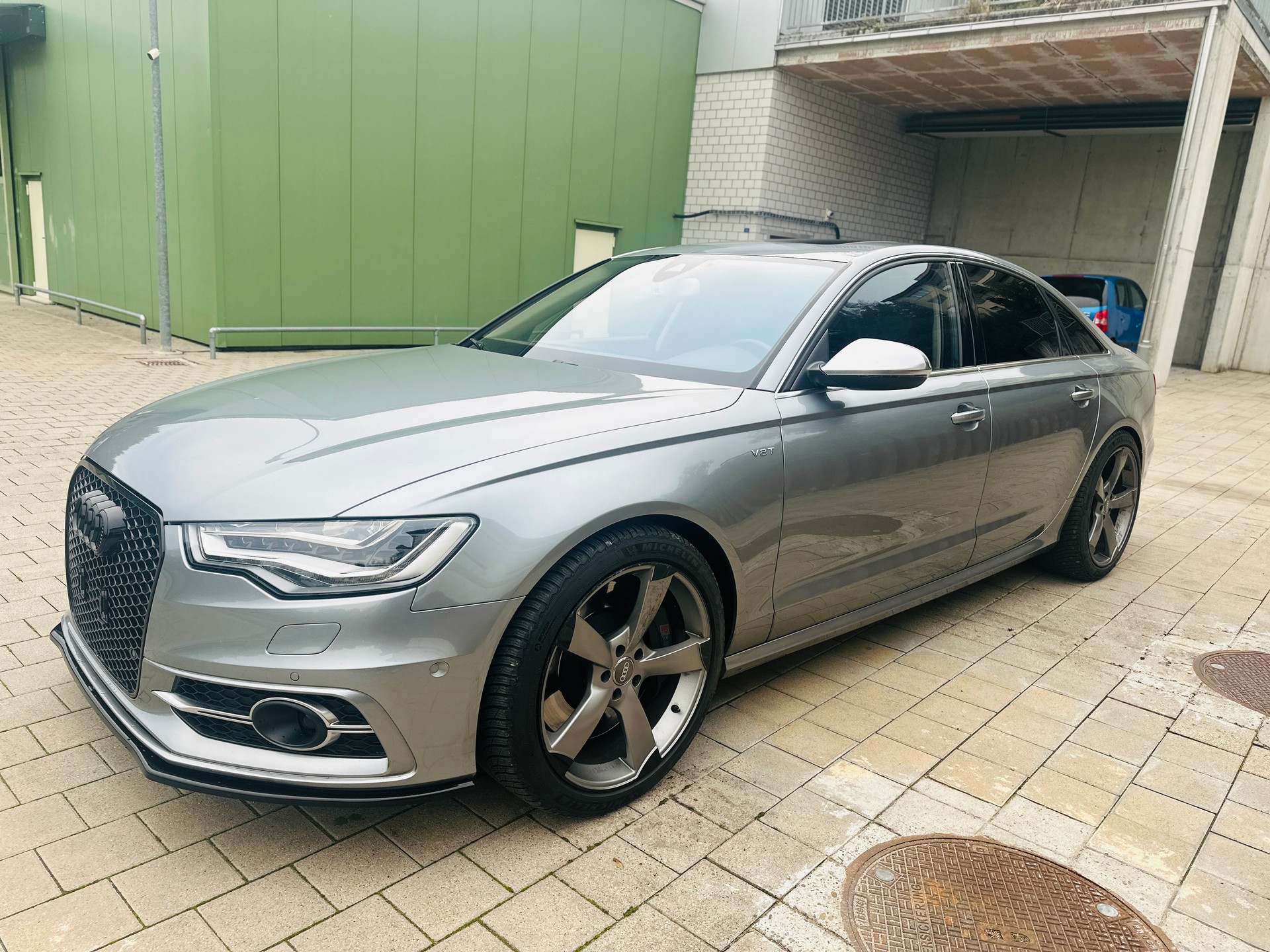 AUDI S6 Limousine 4.0 TFSI V8 quattro S-tronic-image-5