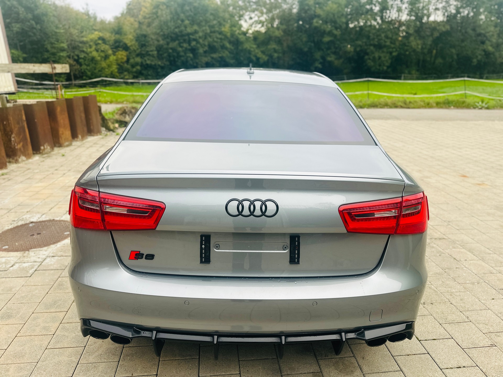 AUDI S6 Limousine 4.0 TFSI V8 quattro S-tronic-image-11