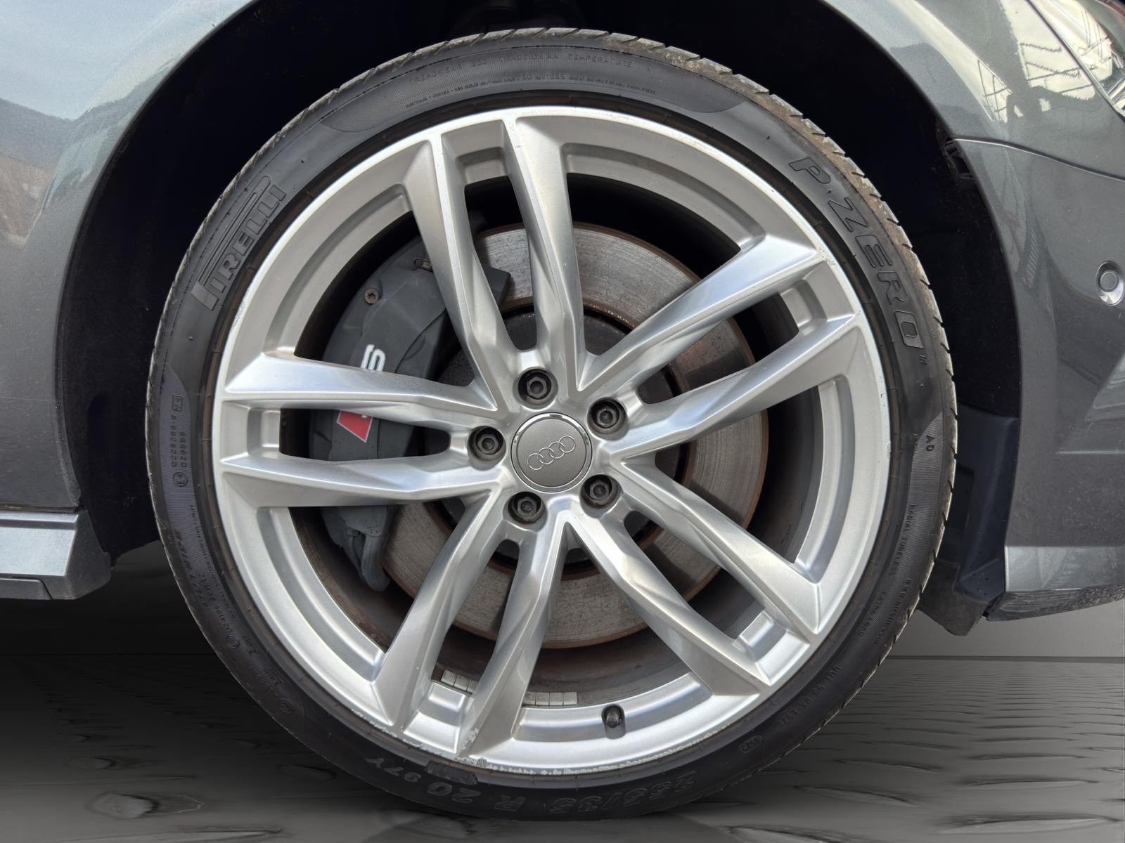 AUDI S6 Avant 4.0 TFSI V8 quattro S-tronic-image-13