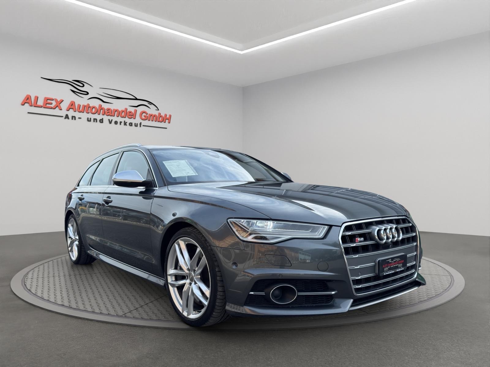AUDI S6 Avant 4.0 TFSI V8 quattro S-tronic-image-8