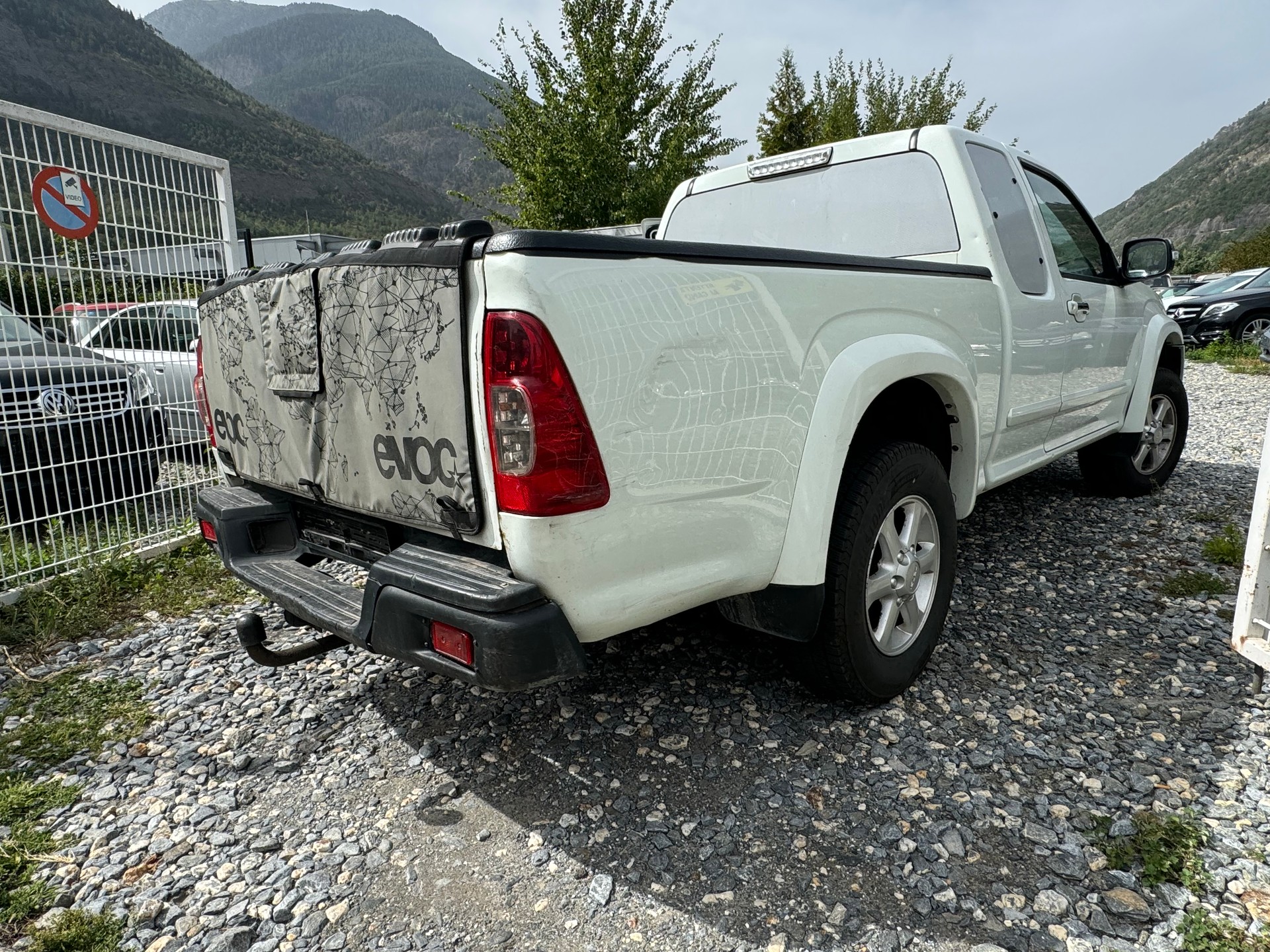 ISUZU D-MAX SpaceCab LS 3.0 4x4 A-image-14