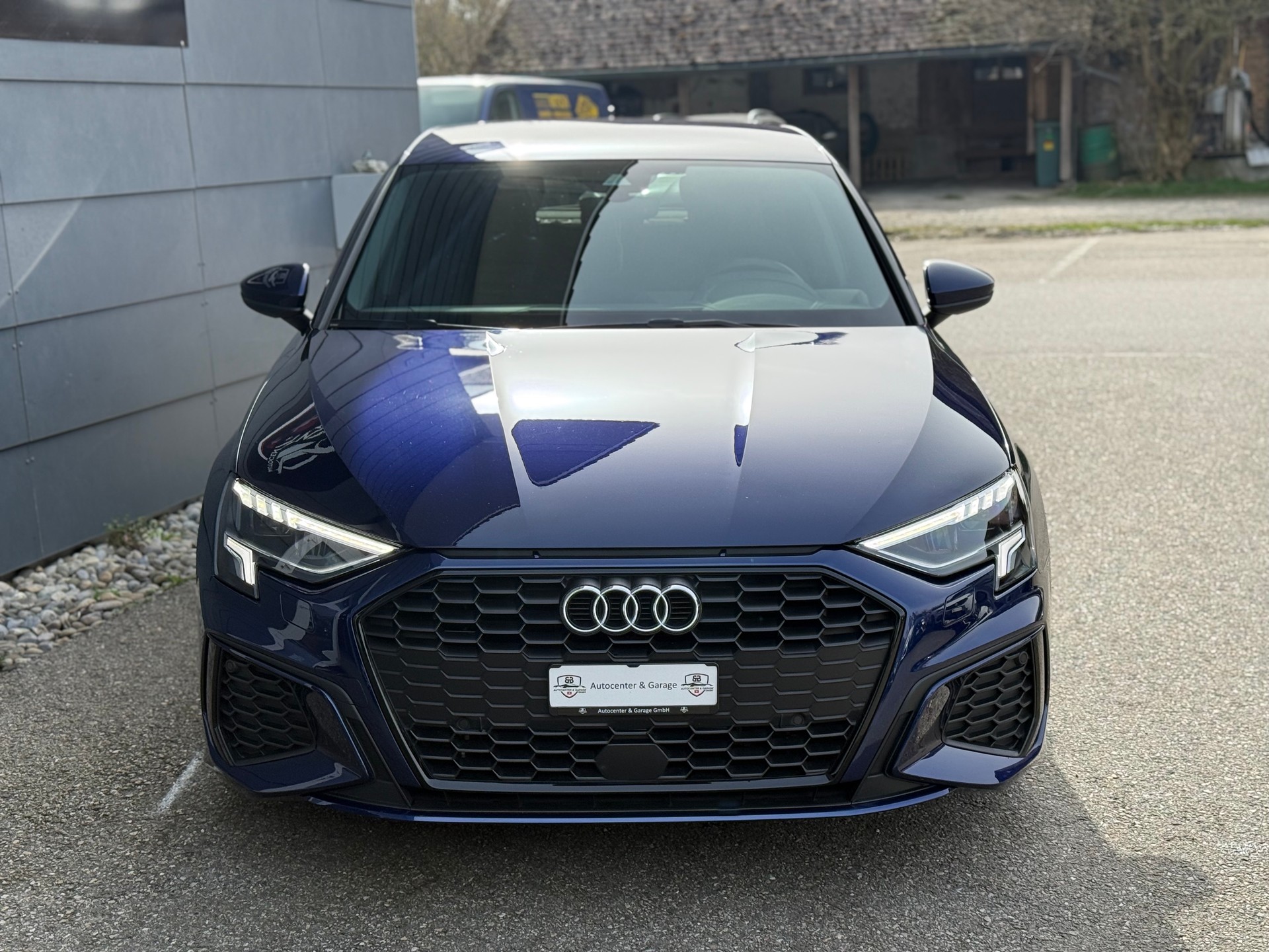 AUDI A3 Sportback 35 TFSI S line S-tronic °° 5 Jahre / 100'000 KM Audi-Garantie °°-image-7