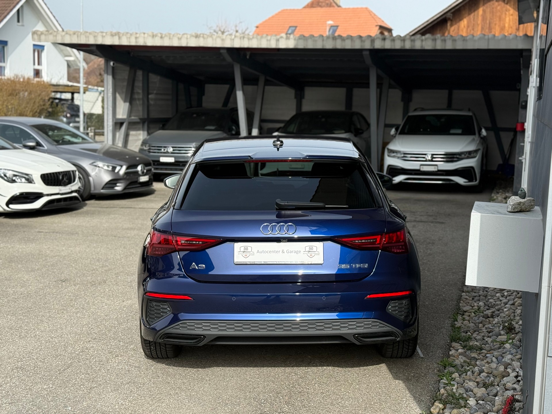 AUDI A3 Sportback 35 TFSI S line S-tronic °° 5 Jahre / 100'000 KM Audi-Garantie °°-image-6