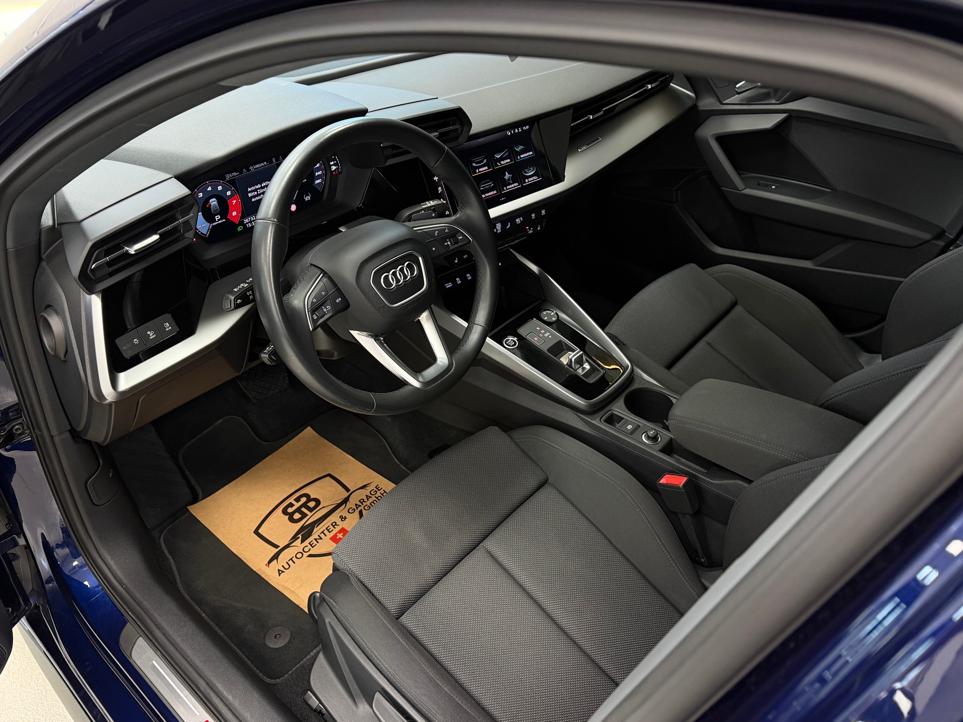 AUDI A3 Sportback 35 TFSI S line S-tronic °° 5 Jahre / 100'000 KM Audi-Garantie °°-image-13