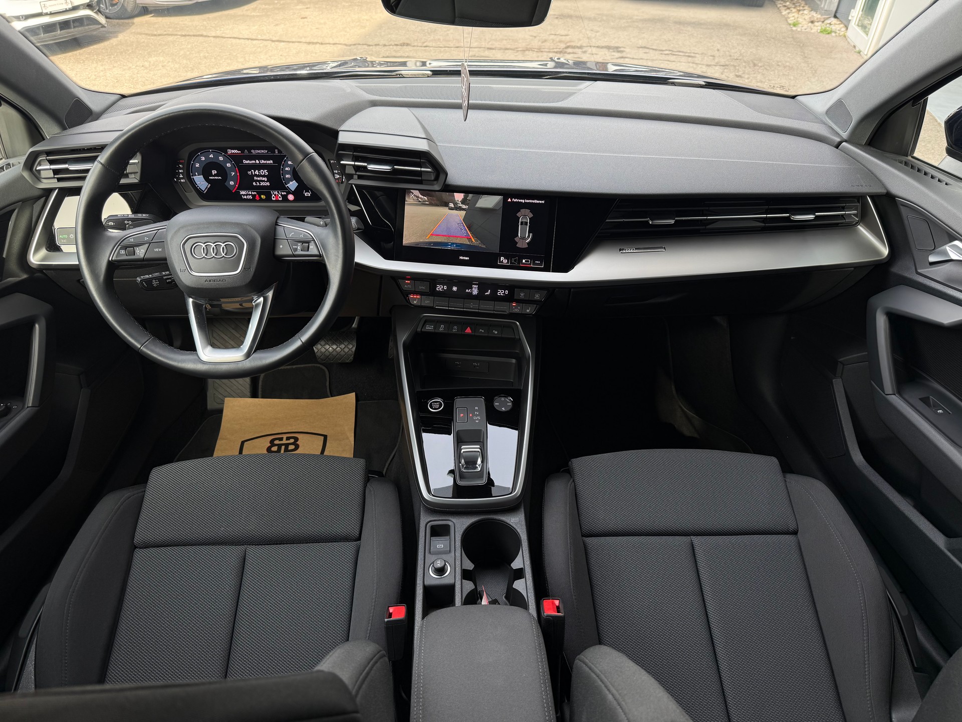 AUDI A3 Sportback 35 TFSI S line S-tronic °° 5 Jahre / 100'000 KM Audi-Garantie °°-image-13
