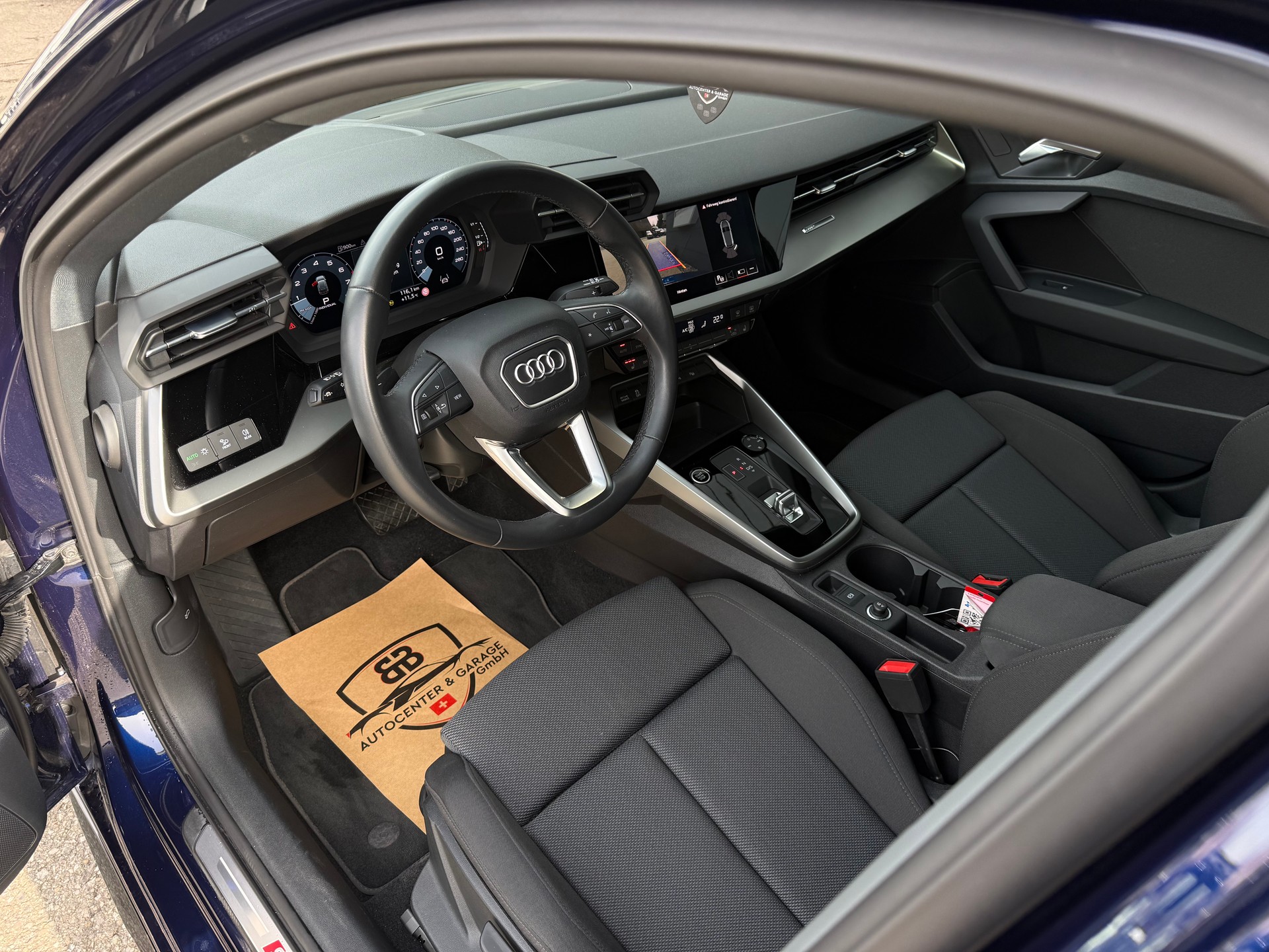 AUDI A3 Sportback 35 TFSI S line S-tronic °° 5 Jahre / 100'000 KM Audi-Garantie °°-image-11