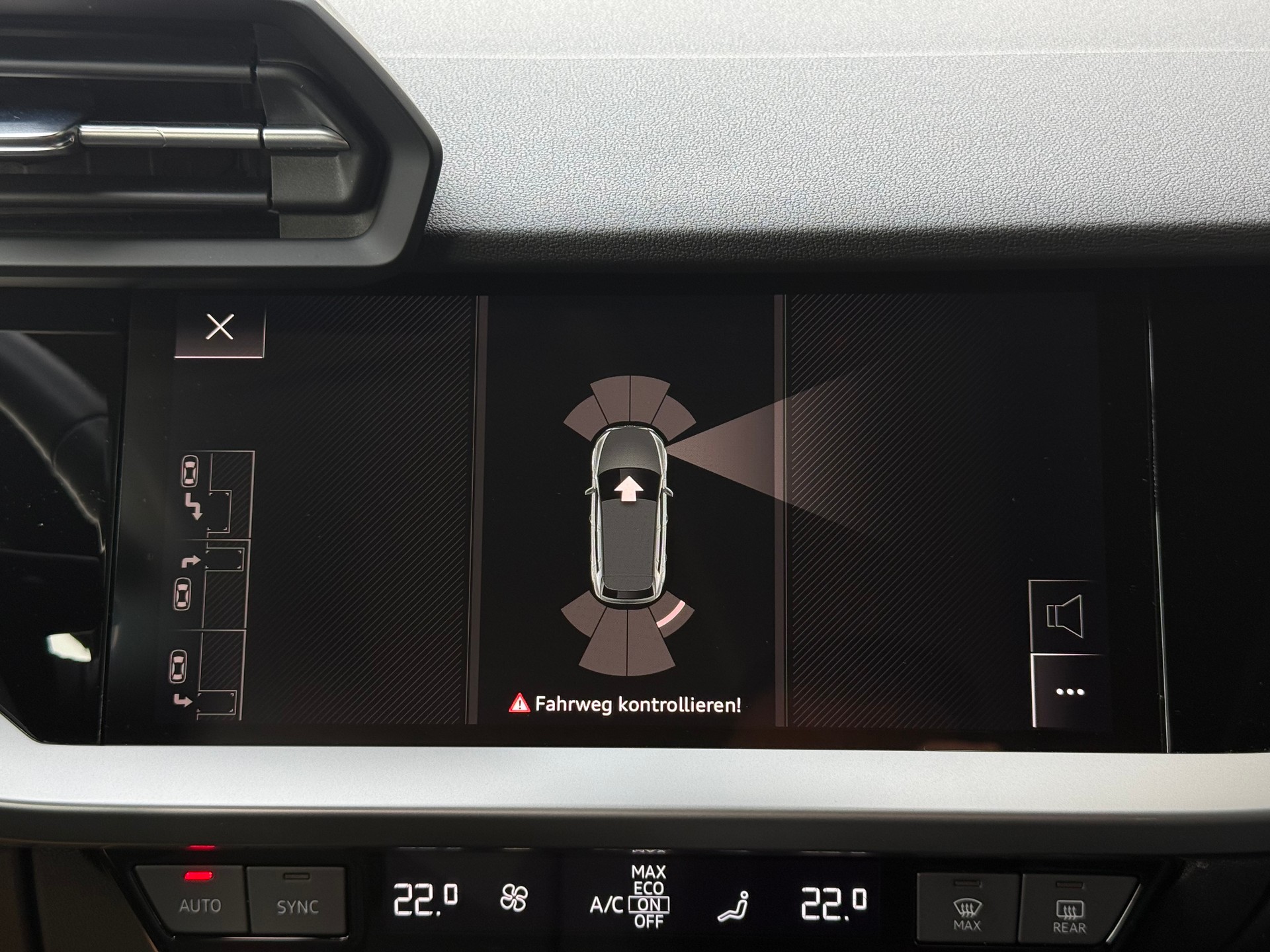 AUDI A3 Sportback 35 TFSI S line S-tronic °° 5 Jahre / 100'000 KM Audi-Garantie °°-image-18