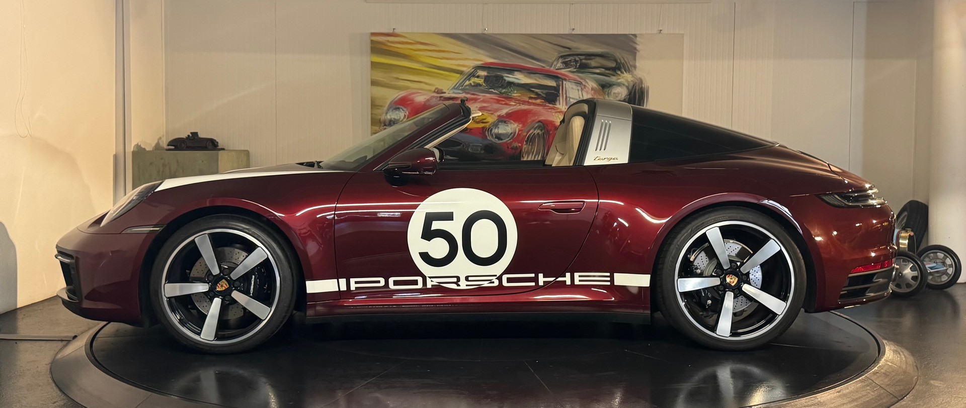 PORSCHE 911 Targa 4S Heritage Design Edition PDK-image-1