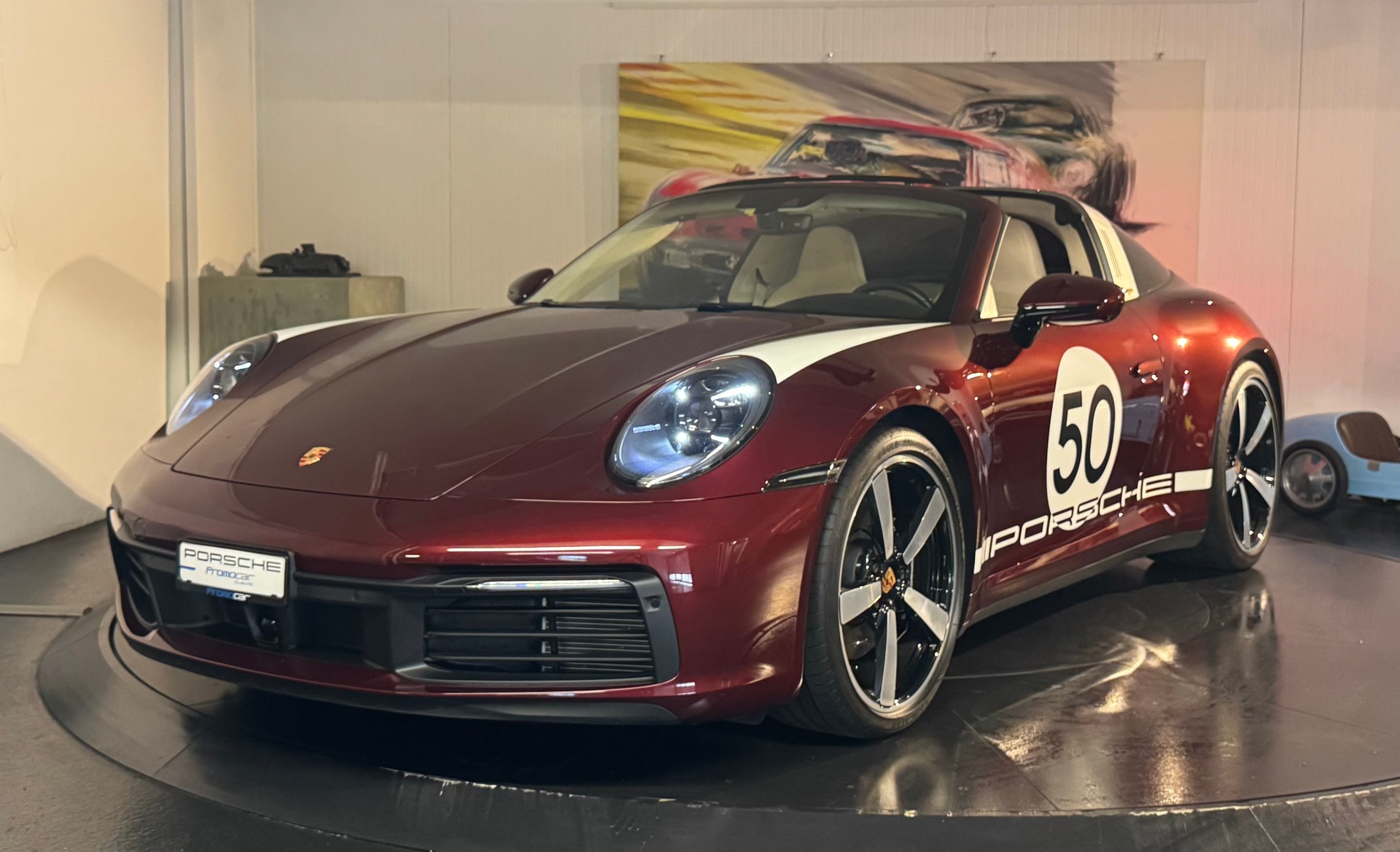 PORSCHE 911 Targa 4S Heritage Design Edition PDK-image-0