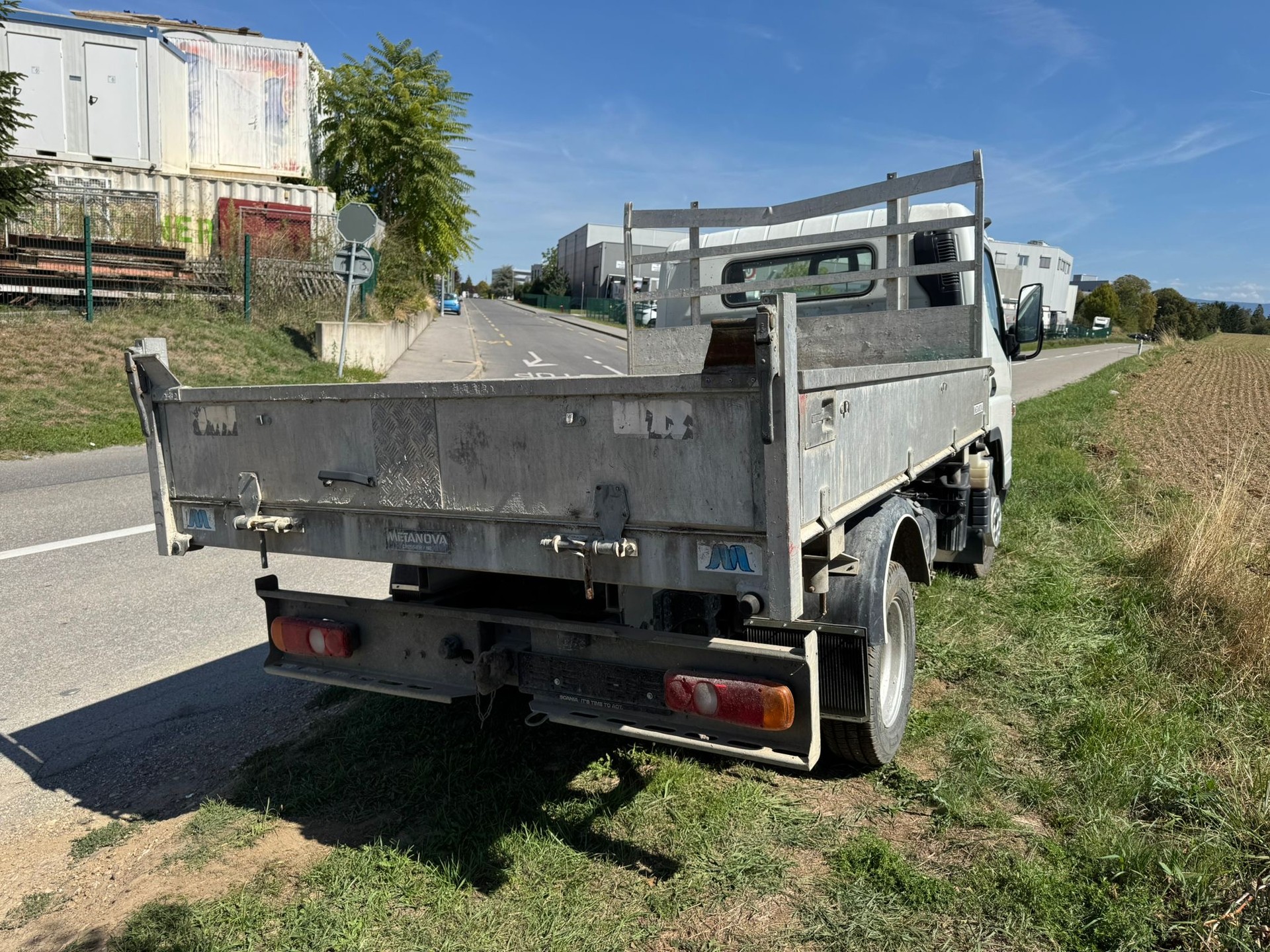 MITSUBISHI FUSO Canter 3C15-image-4