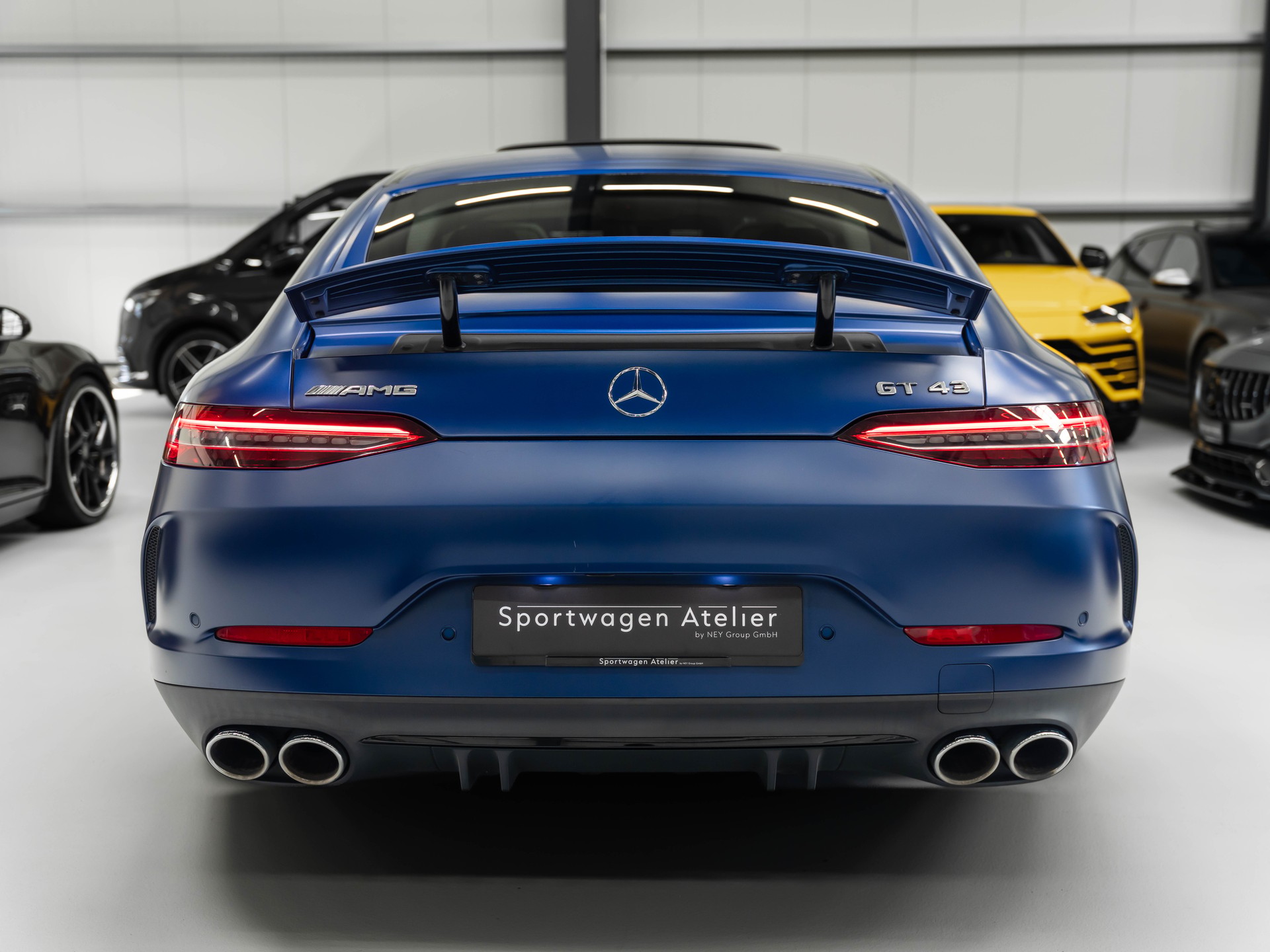 MERCEDES-BENZ AMG GT 4 43 4Matic+ Speedshift TCT-image-2