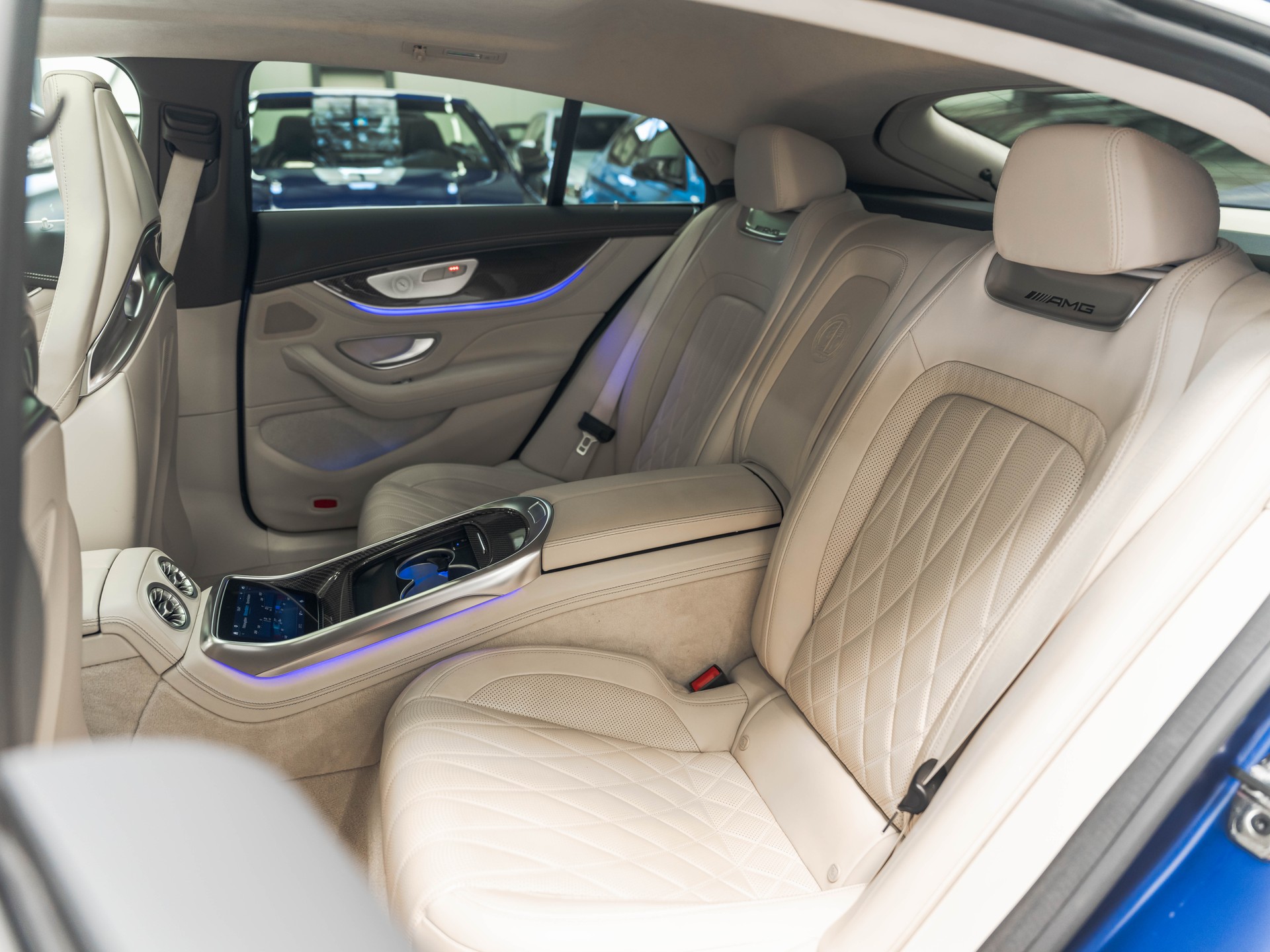 MERCEDES-BENZ AMG GT 4 43 4Matic+ Speedshift TCT-image-14