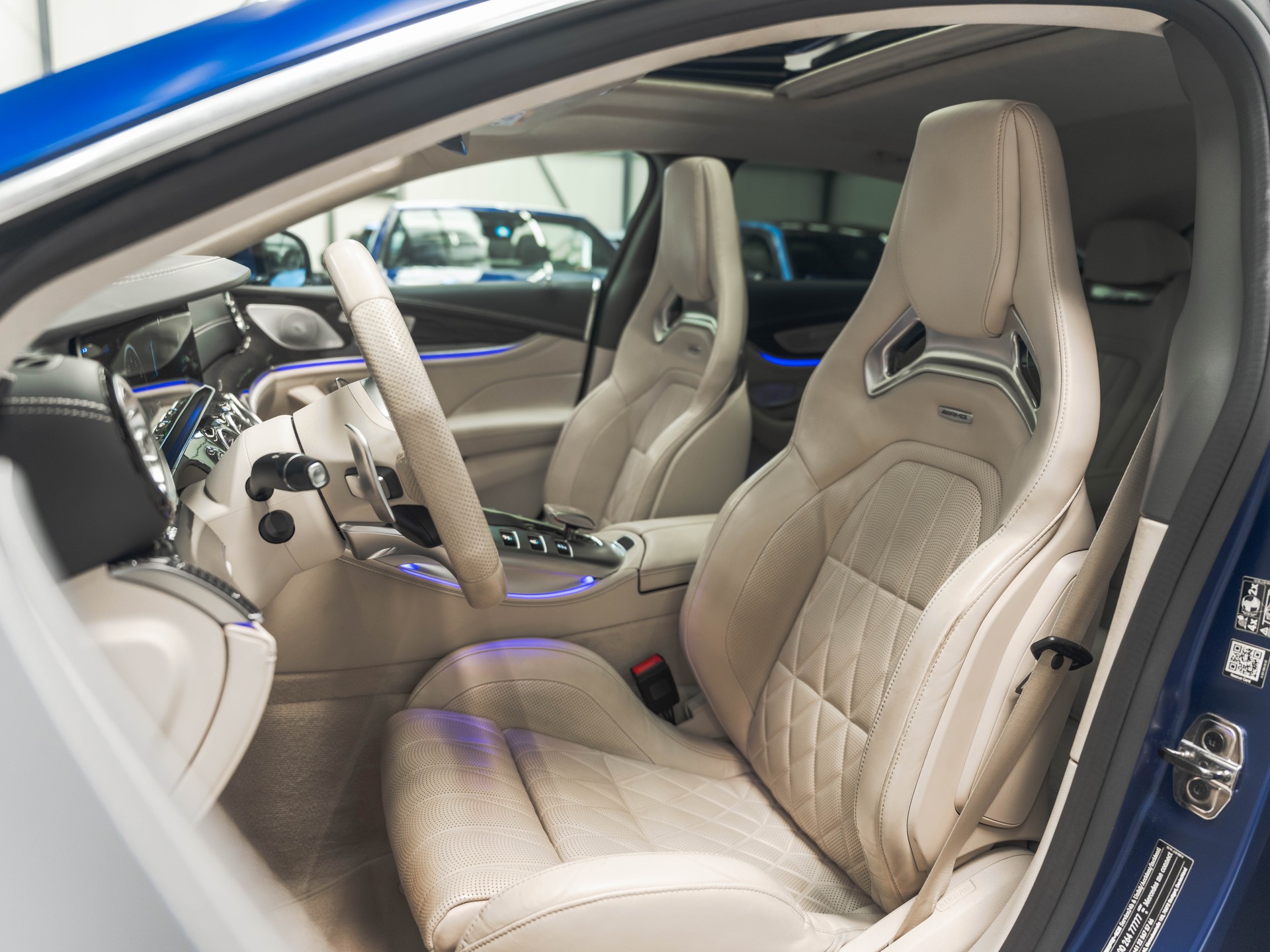 MERCEDES-BENZ AMG GT 4 43 4Matic+ Speedshift TCT-image-10