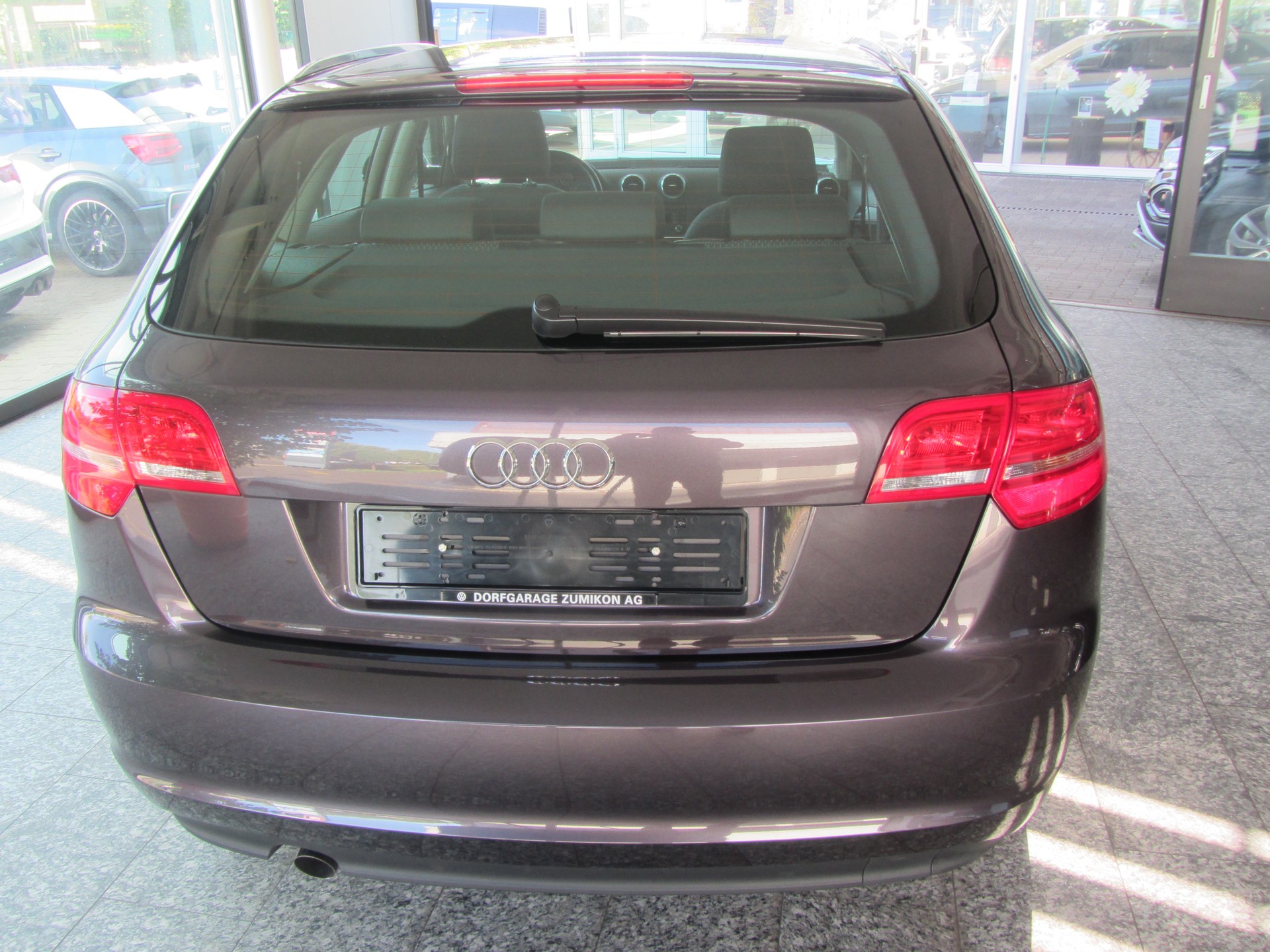 AUDI A3 Sportback 2.0 TDI Attraction-image-3