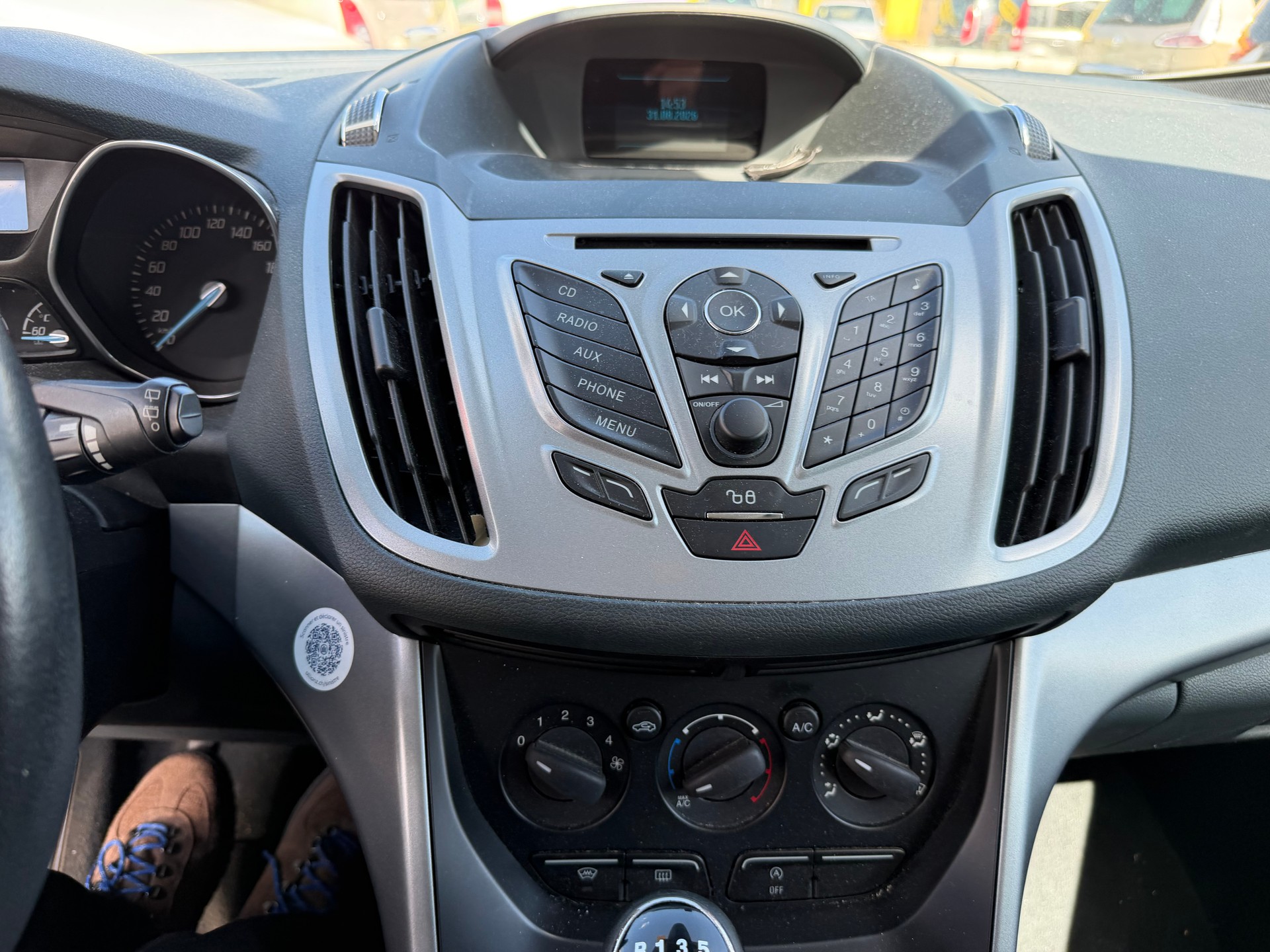 FORD C-Max 1.0 SCTi Titanium-image-8