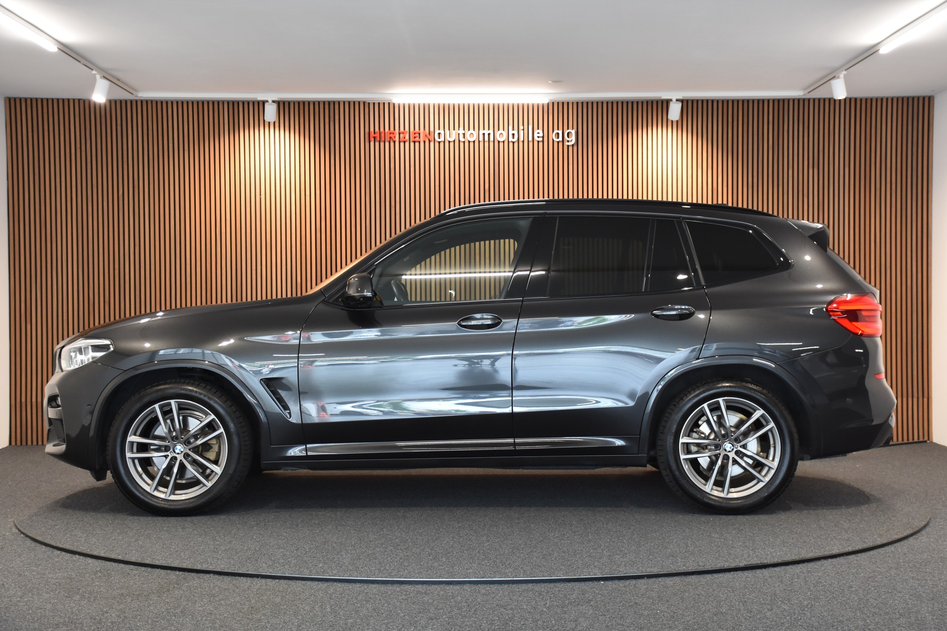 BMW X3 xDrive 48V 20d M Sport Steptronic-showroom-element-1