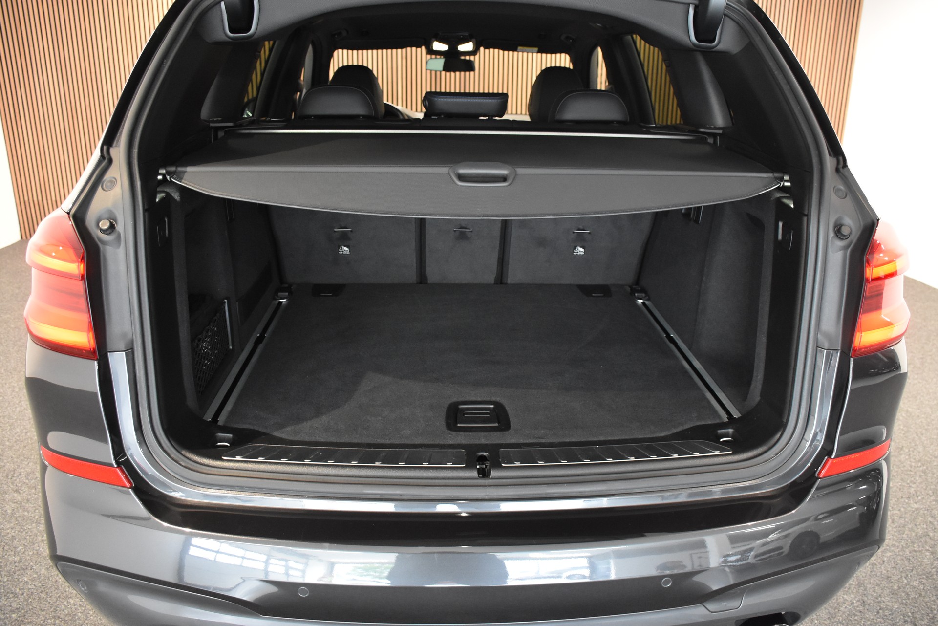 BMW X3 xDrive 48V 20d M Sport Steptronic-image-12