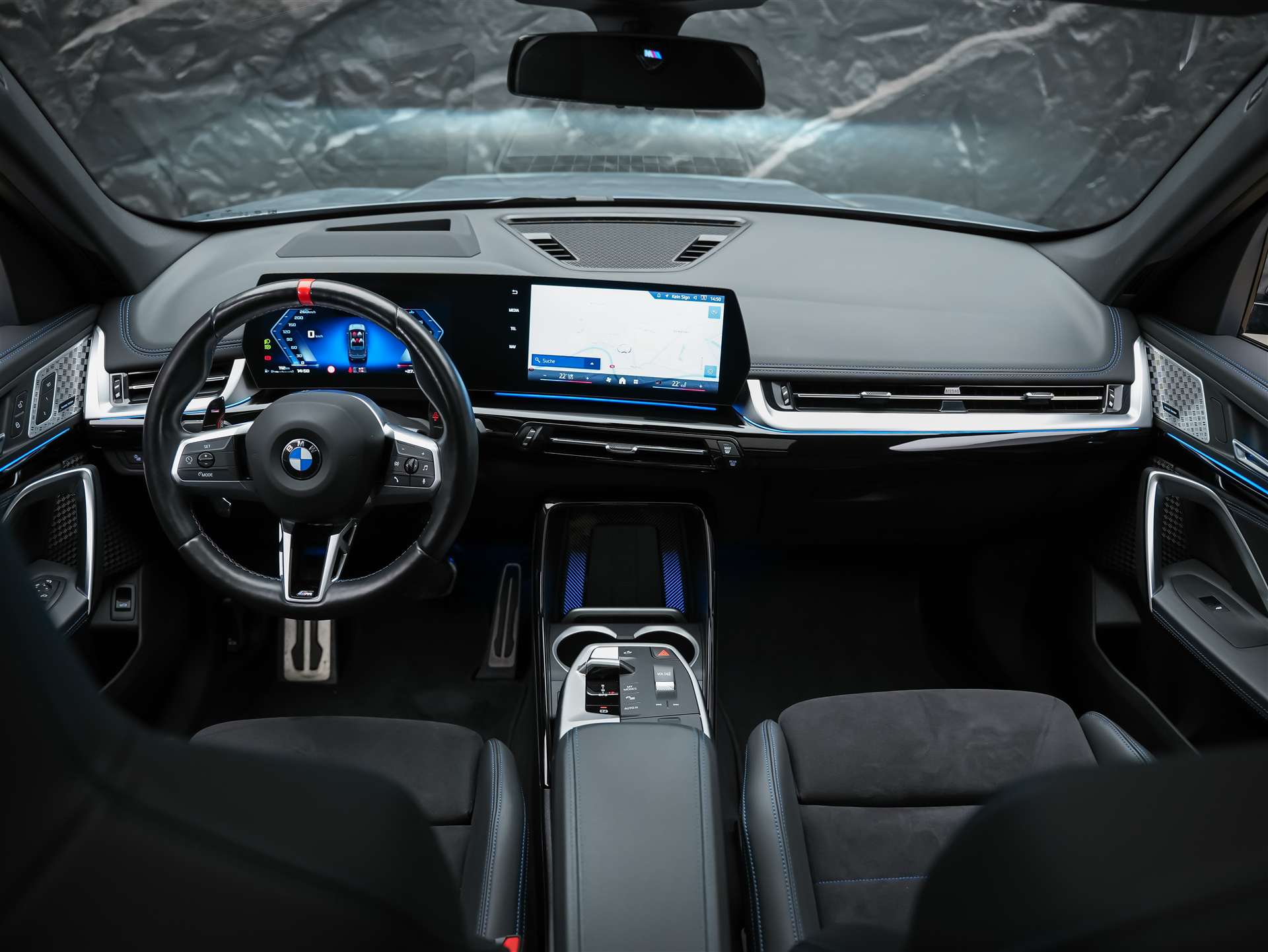 BMW X1 xDrive M35i *Werksgarantie*Panorama*Head-Up*Harman/Kardon*AHK*-image-20