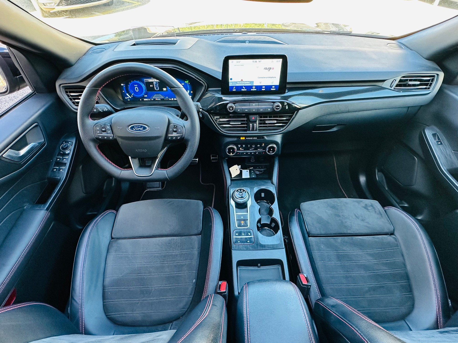 FORD Kuga 2.5 PHEV ST-Line X 2WD-image-13