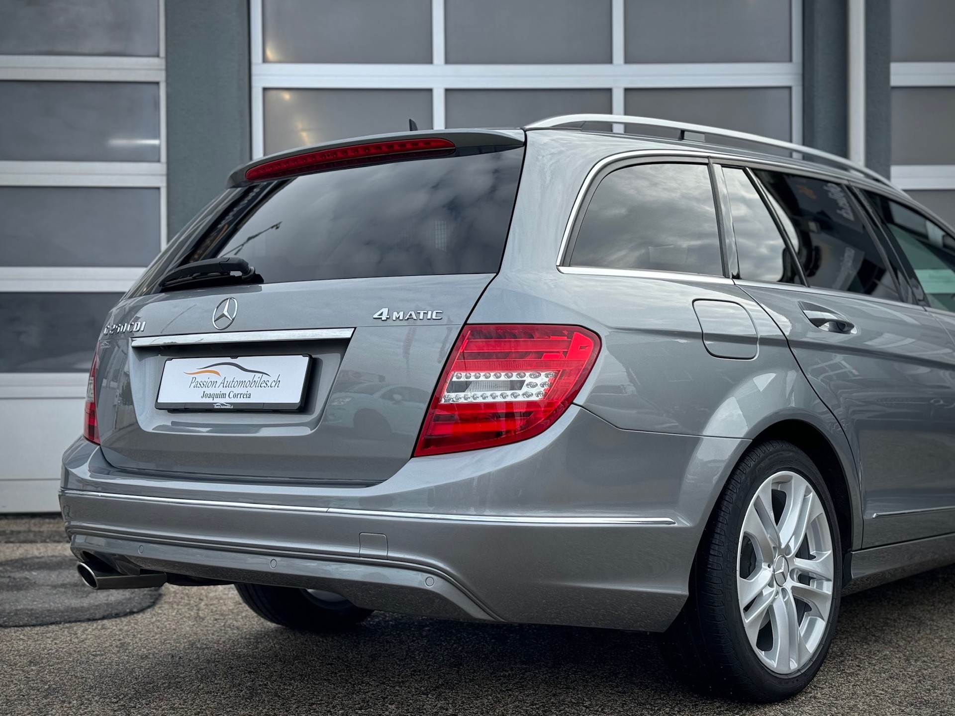 MERCEDES-BENZ C 250 CDI Avantgarde 4Matic 7G-Tronic - Véhicule Suisse (CH)-image-3