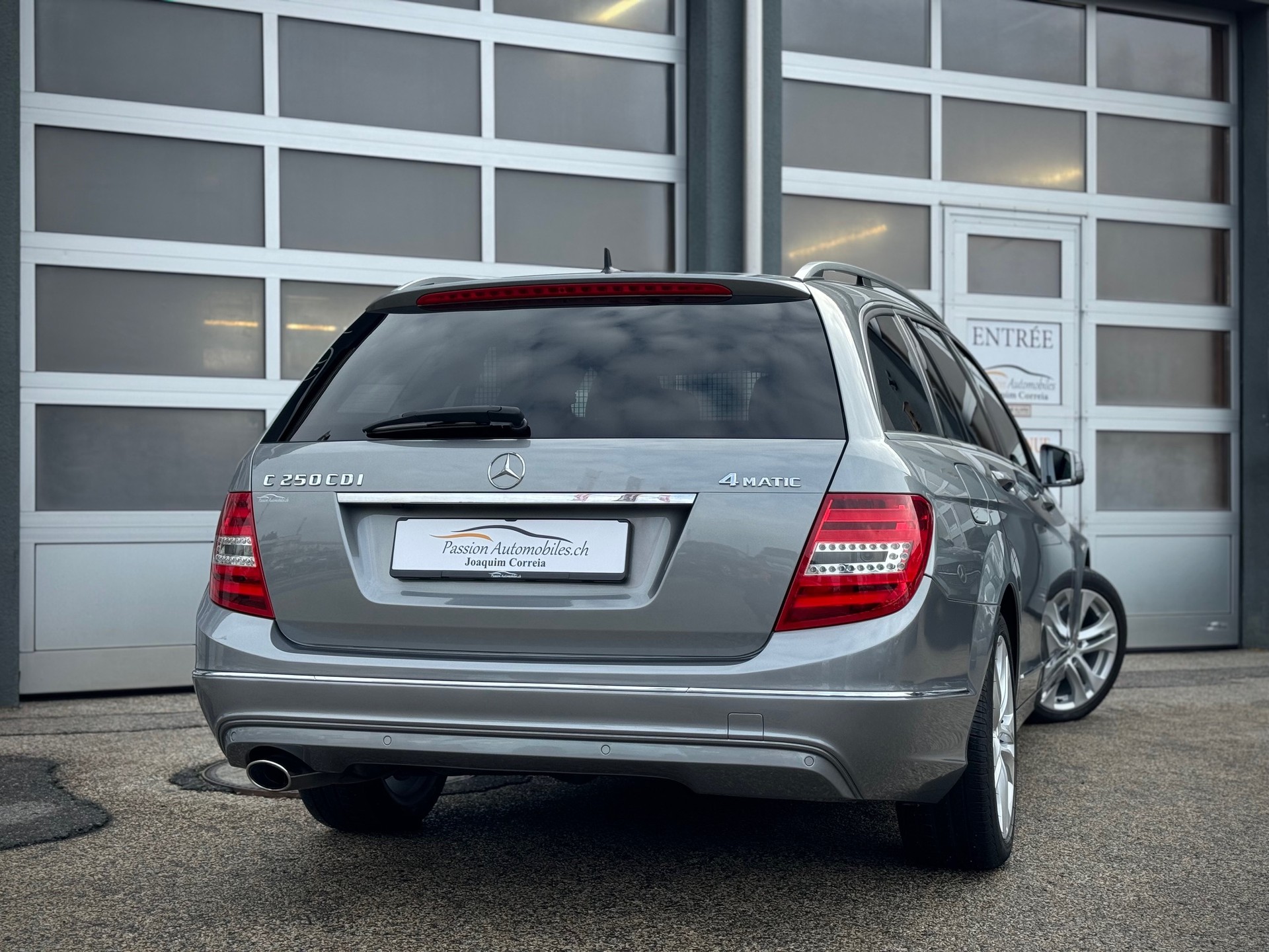 MERCEDES-BENZ C 250 CDI Avantgarde 4Matic 7G-Tronic - Véhicule Suisse (CH)-image-1