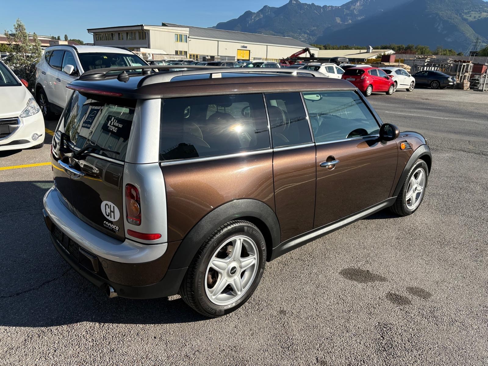 MINI Clubman Cooper-image-5