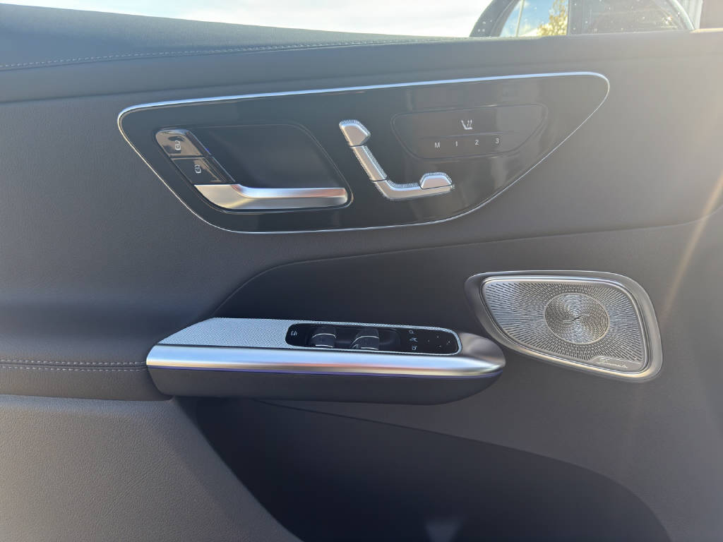 MERCEDES-BENZ GLC 300 de AMG Line 4Matic Coupé EQ Star-image-6