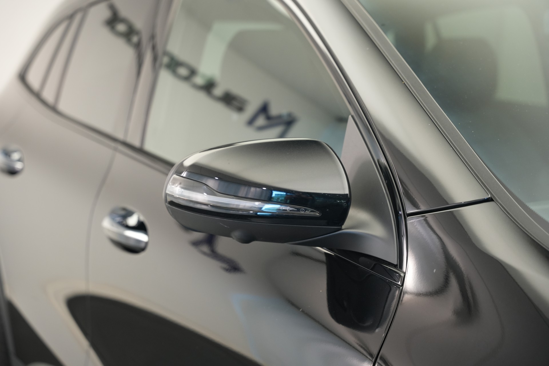 MERCEDES-BENZ GLA 220d 4Matic AMG Line 8G-DCT *CH-Fahrzeug*-image-46