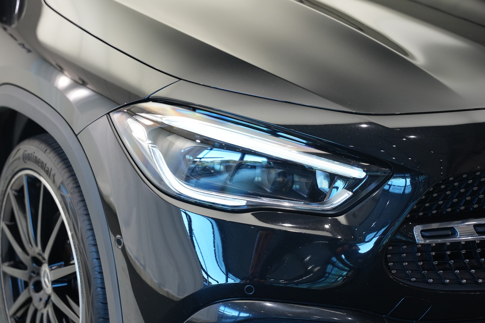 MERCEDES-BENZ GLA 220d 4Matic AMG Line 8G-DCT *CH-Fahrzeug*-image-45