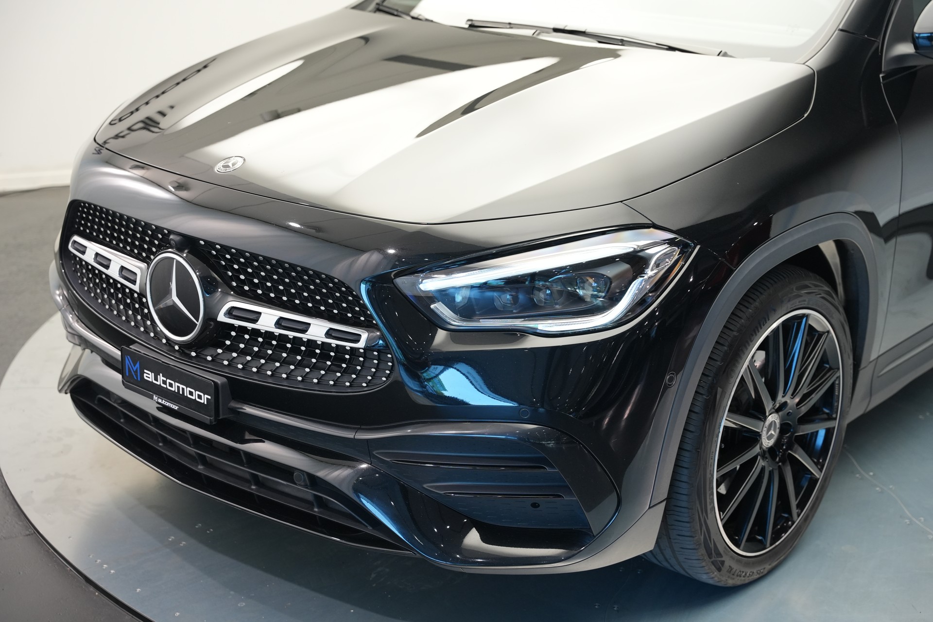 MERCEDES-BENZ GLA 220d 4Matic AMG Line 8G-DCT *CH-Fahrzeug*-image-42
