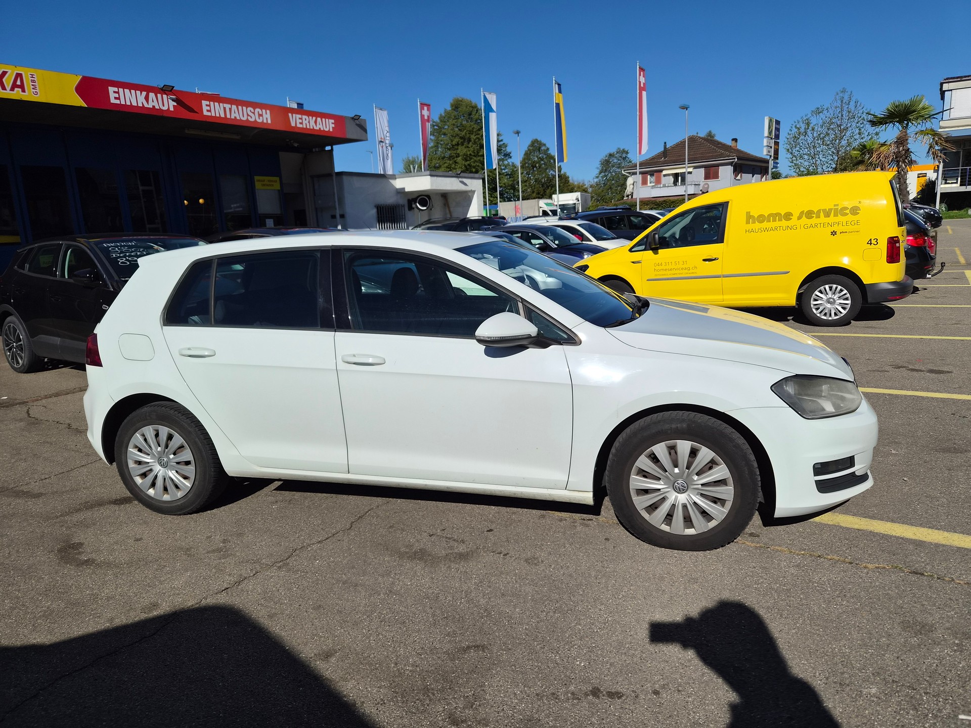 VW Golf 1.2 TSI Trendline-image-1