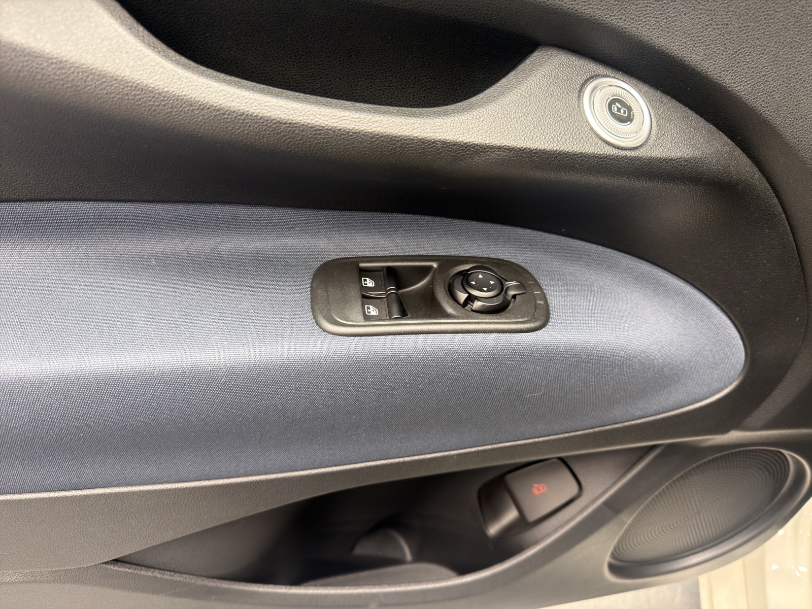 FIAT 500 Icon-image-11