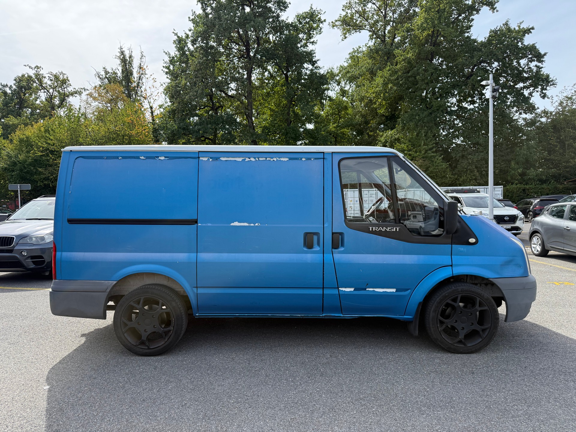 FORD Transit 2.2 TDCi 260 S Trend-image-4