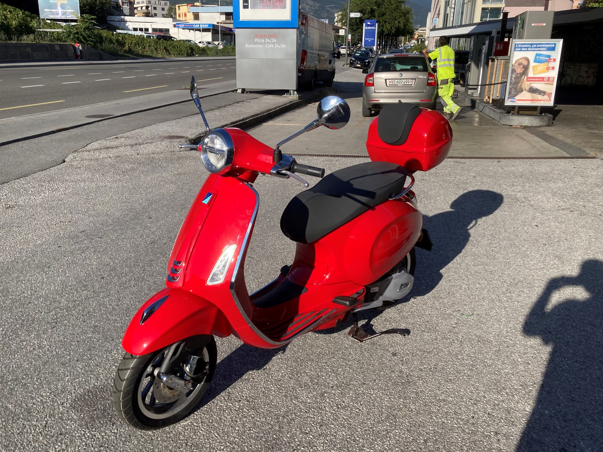 PIAGGIO Vespa 125 Primavera 75th Anniversary ABS-showroom-element-1