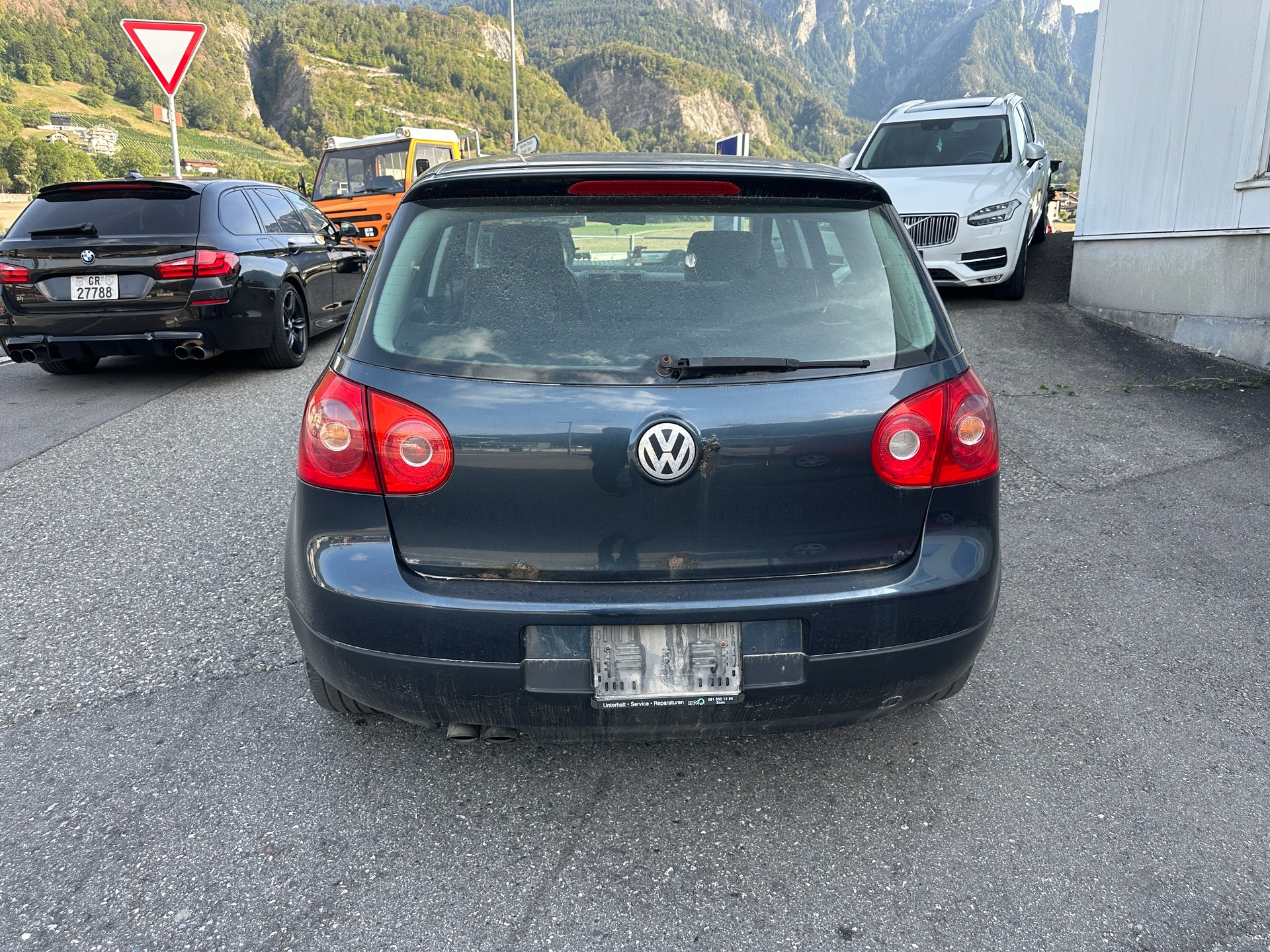 VW Golf 2.0 TDI Comfortline 4Motion-image-5