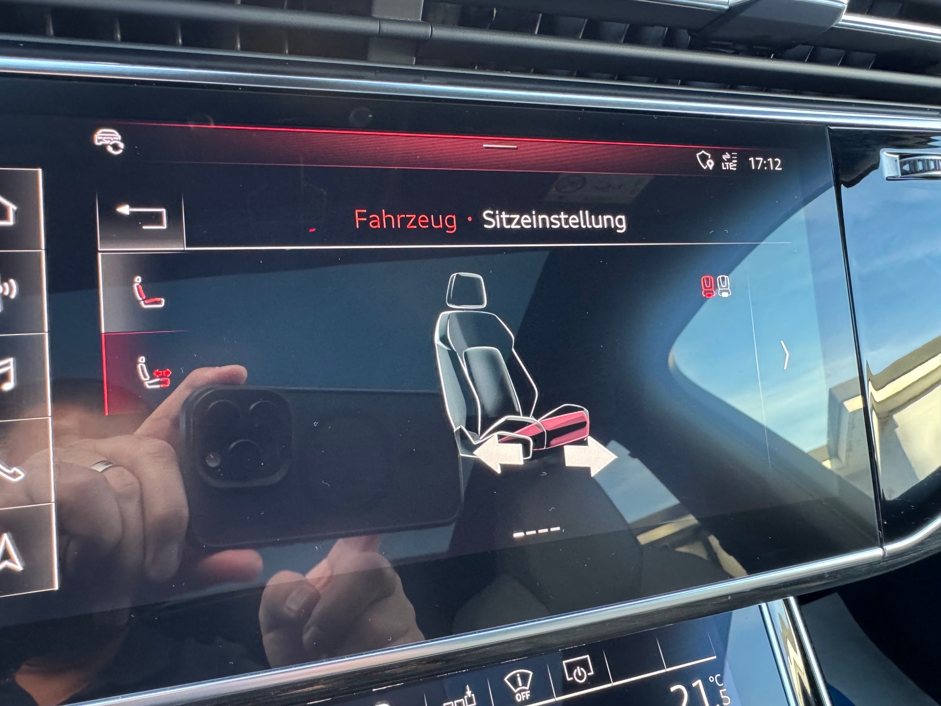 AUDI Q7 50 TDI quattro S Line tiptronic-image-25