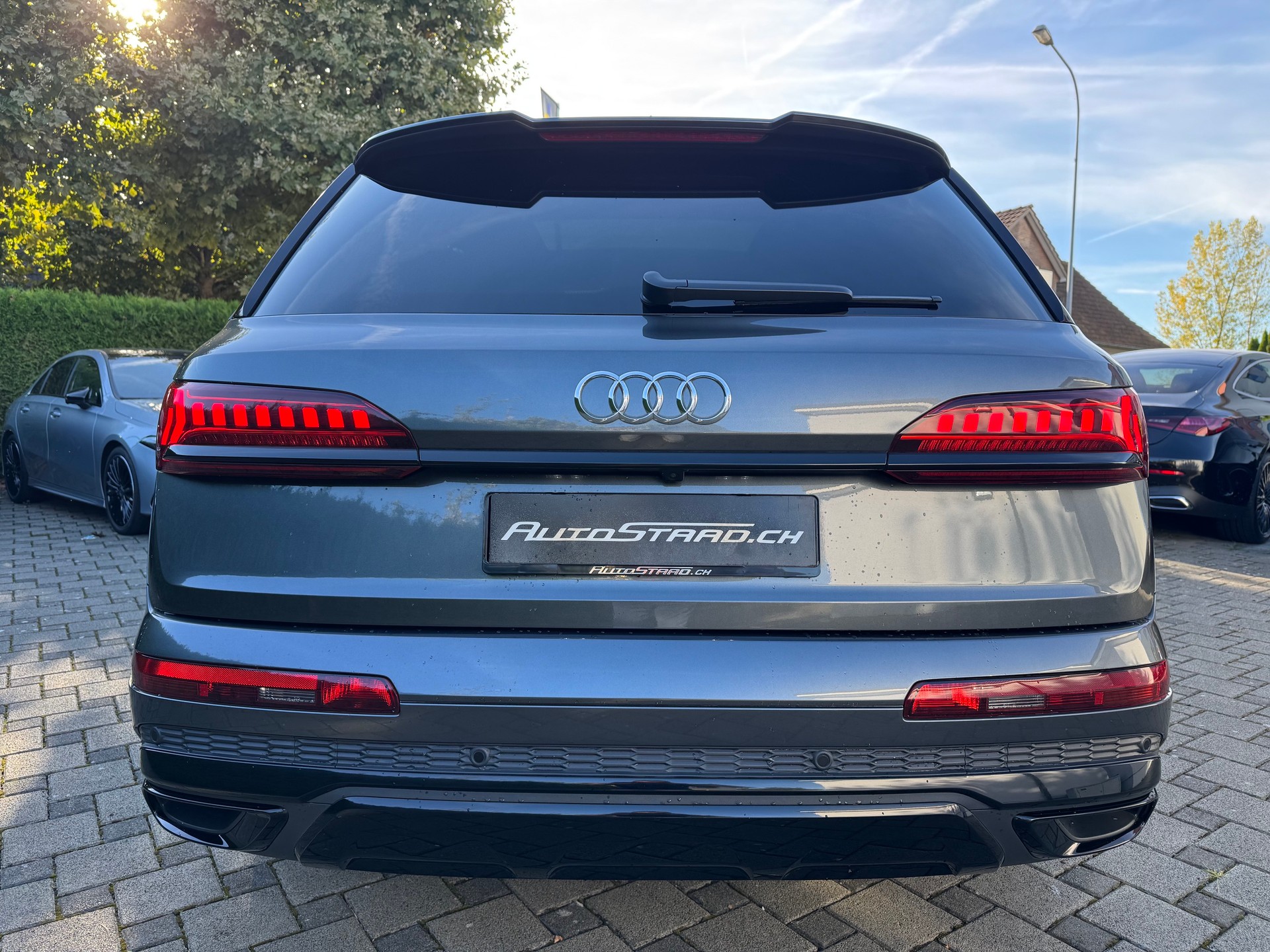 AUDI Q7 50 TDI quattro S Line tiptronic-image-4
