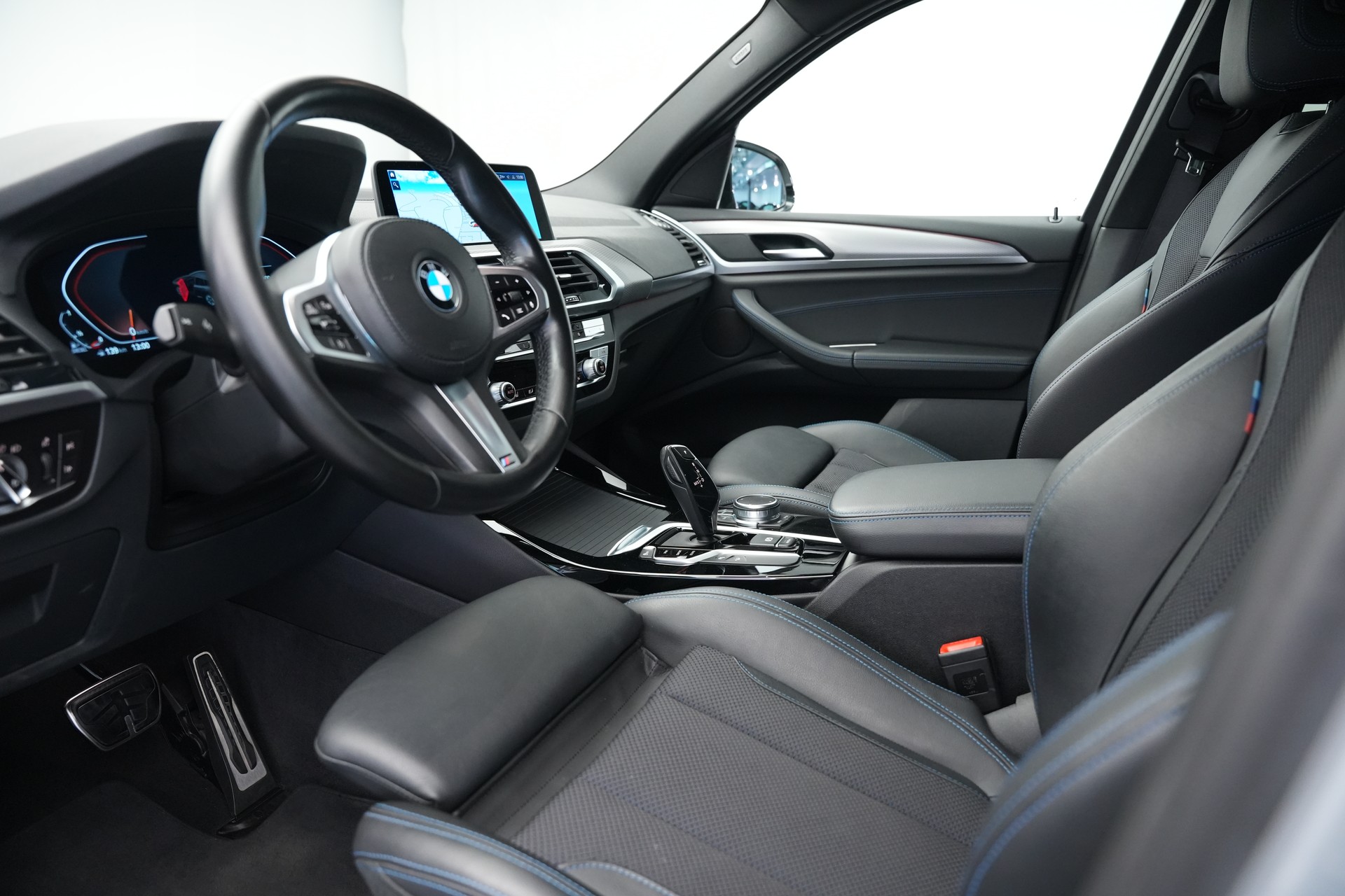 BMW X3 xDrive 48V 30d M Sport Steptronic-image-10