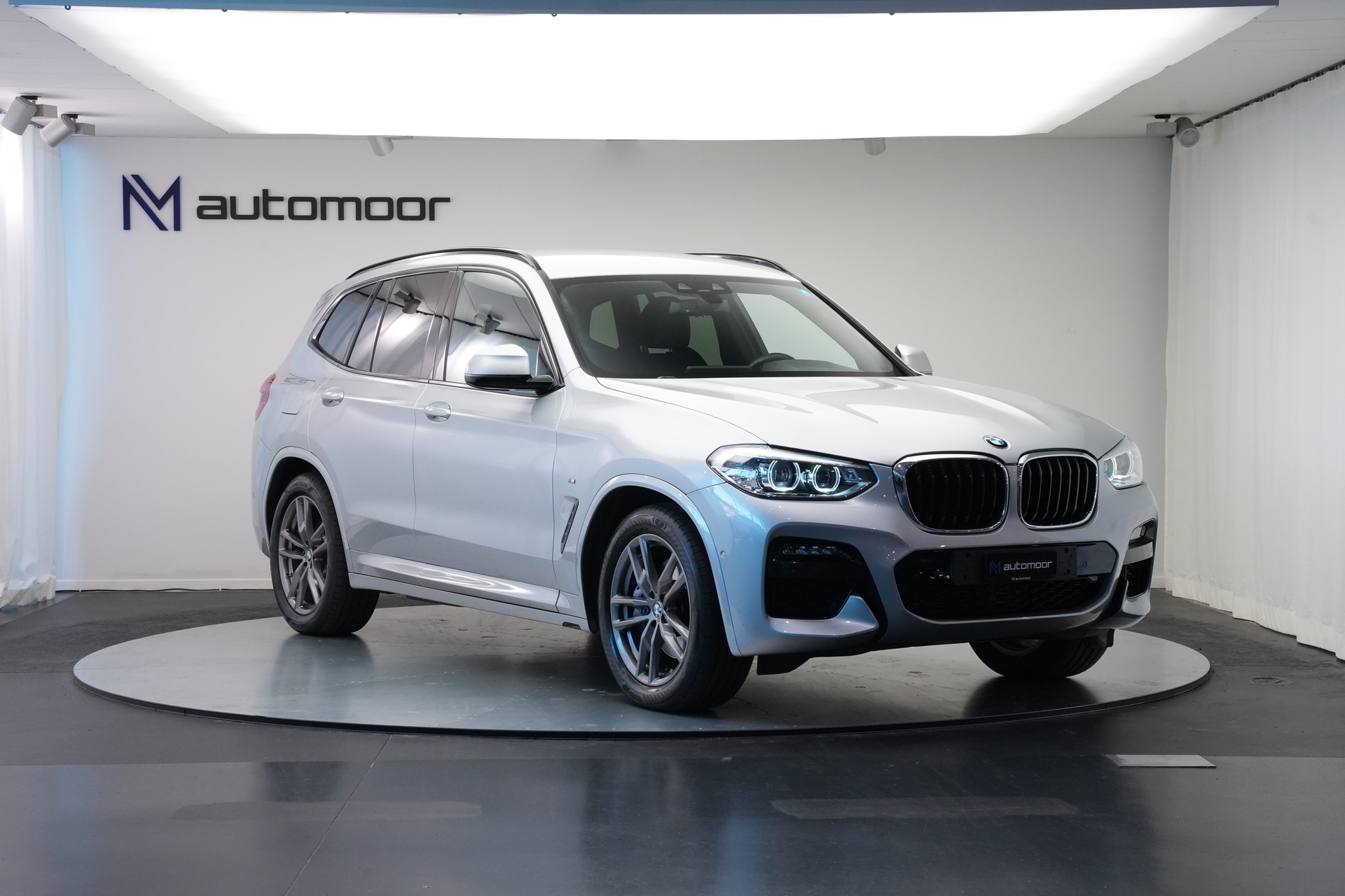 BMW X3 xDrive 48V 30d M Sport Steptronic-showroom-element-2