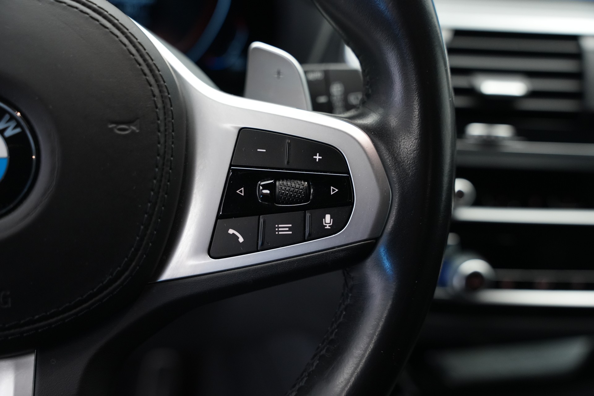 BMW X3 xDrive 48V 30d M Sport Steptronic-image-34