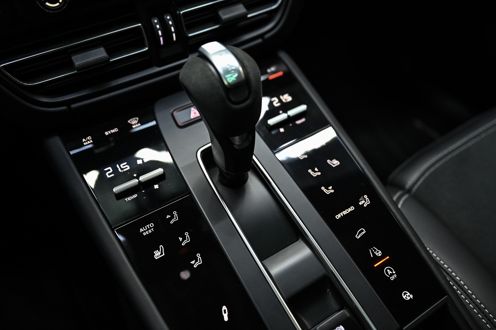PORSCHE Macan 2.9 V6 GTS-image-21