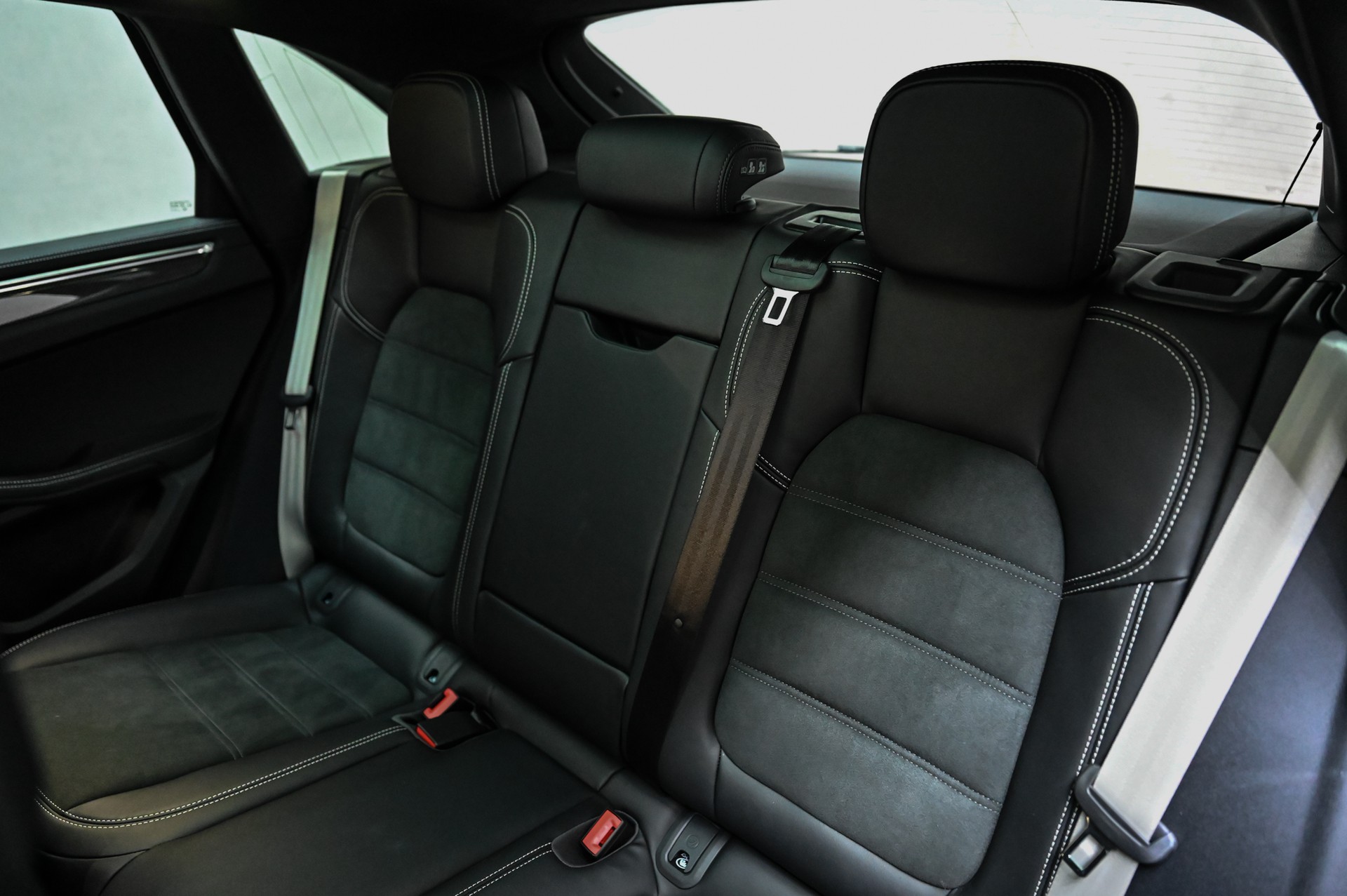 PORSCHE Macan 2.9 V6 GTS-image-28