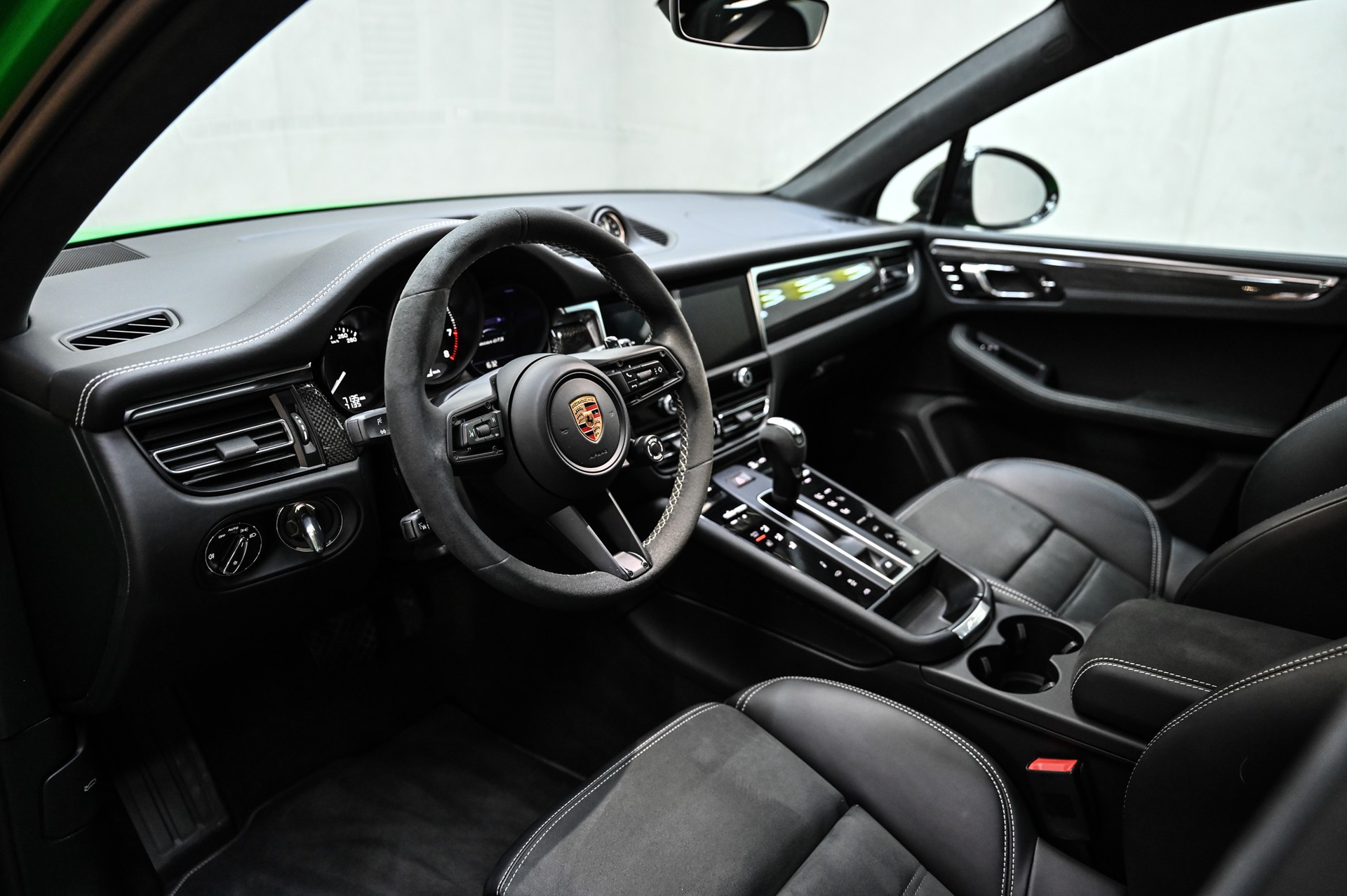 PORSCHE Macan 2.9 V6 GTS-image-17